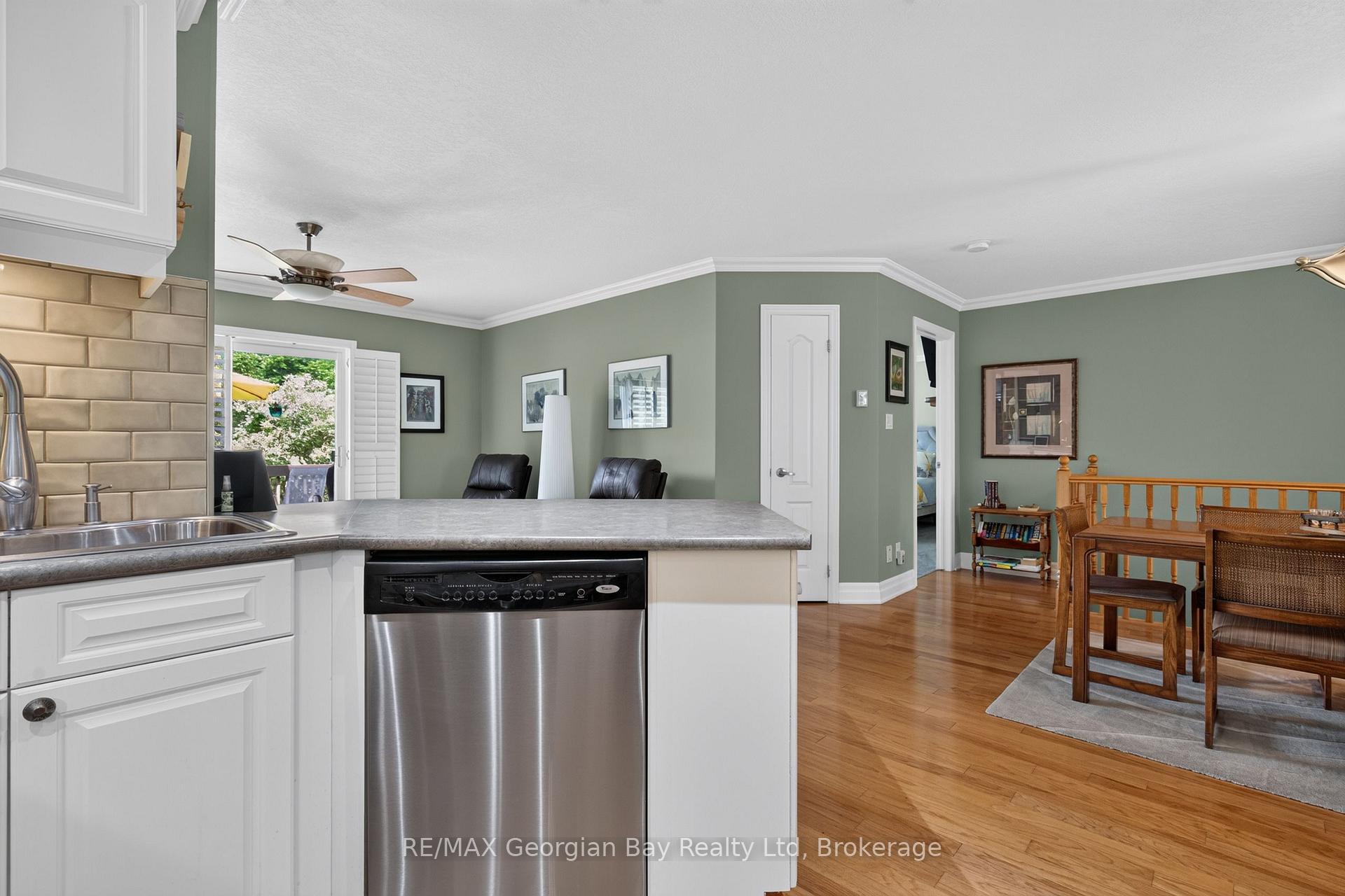 Photo 13 of 90 Burke Street, Penetanguishene — HOMEH