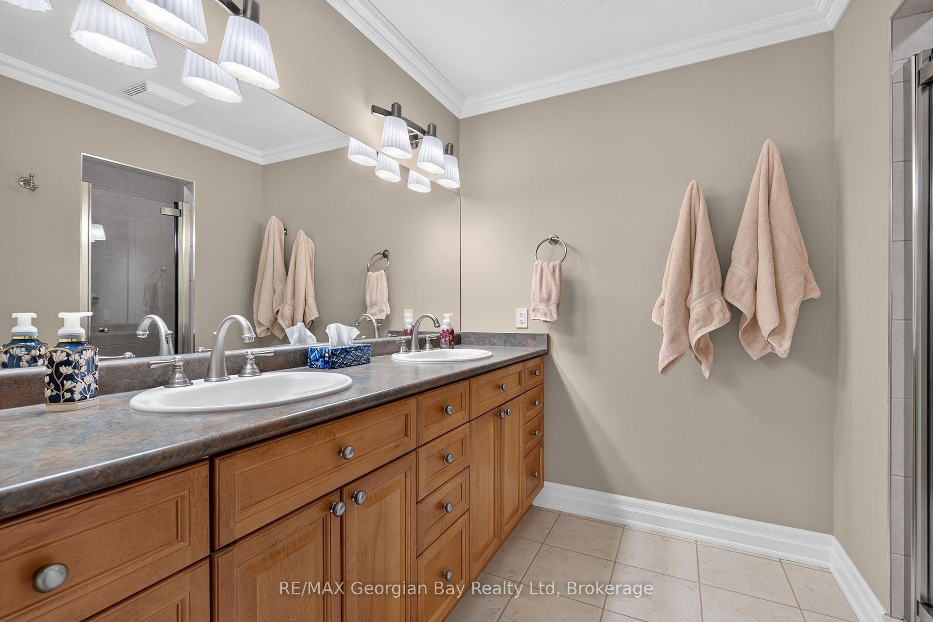 Photo 19 of 90 Burke Street, Penetanguishene — HOMEH