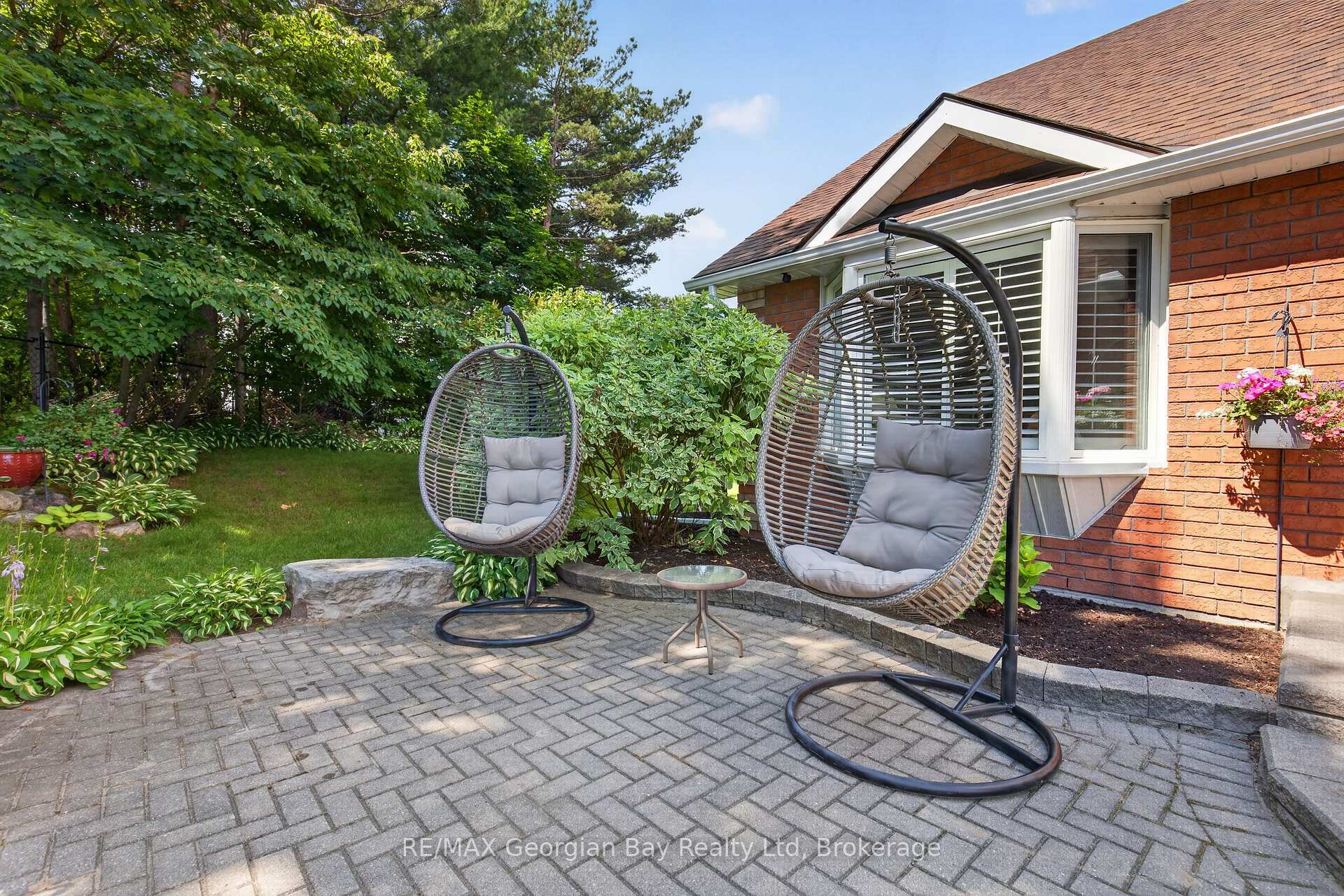 Photo 33 of 90 Burke Street, Penetanguishene — HOMEH