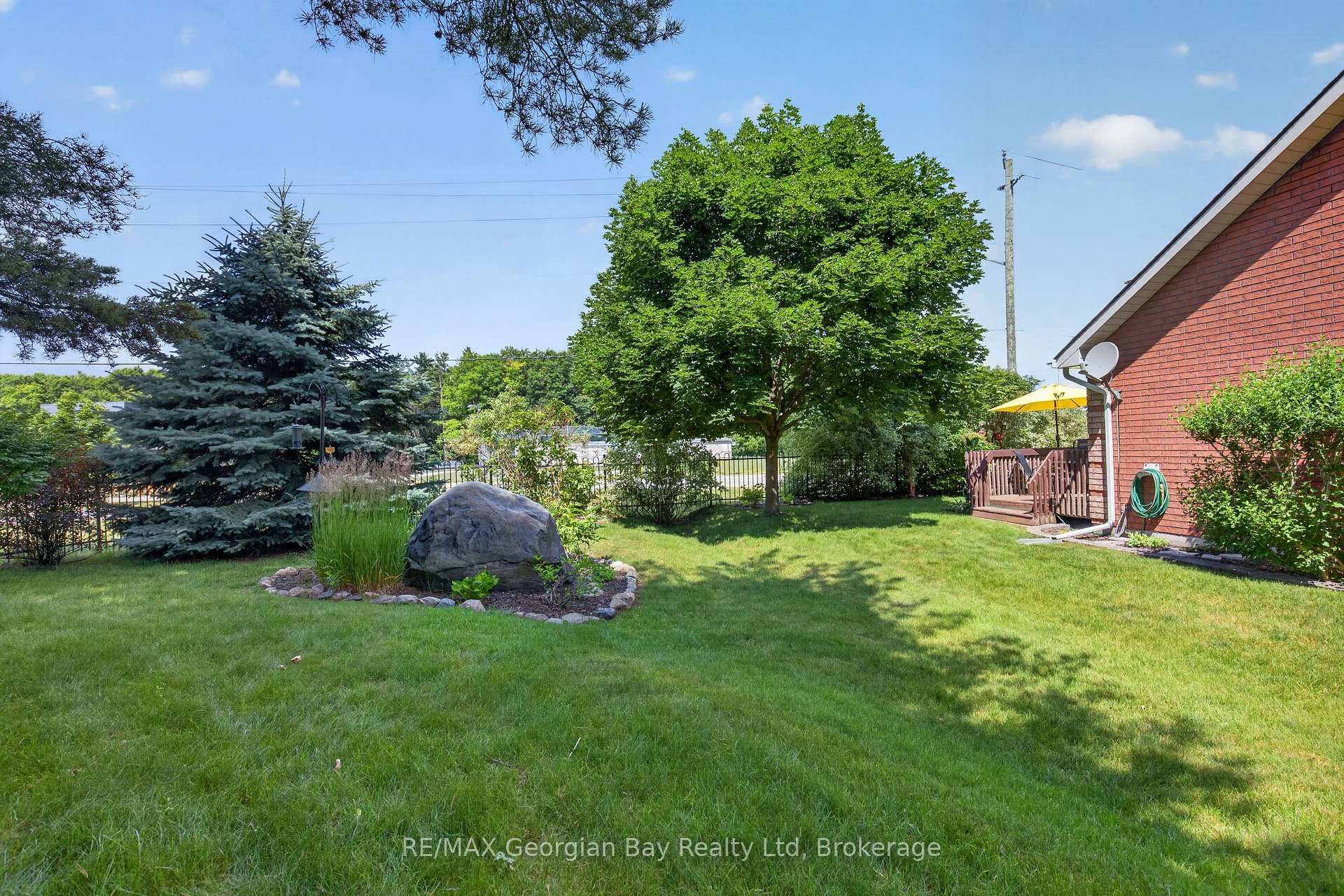 Photo 37 of 90 Burke Street, Penetanguishene — HOMEH
