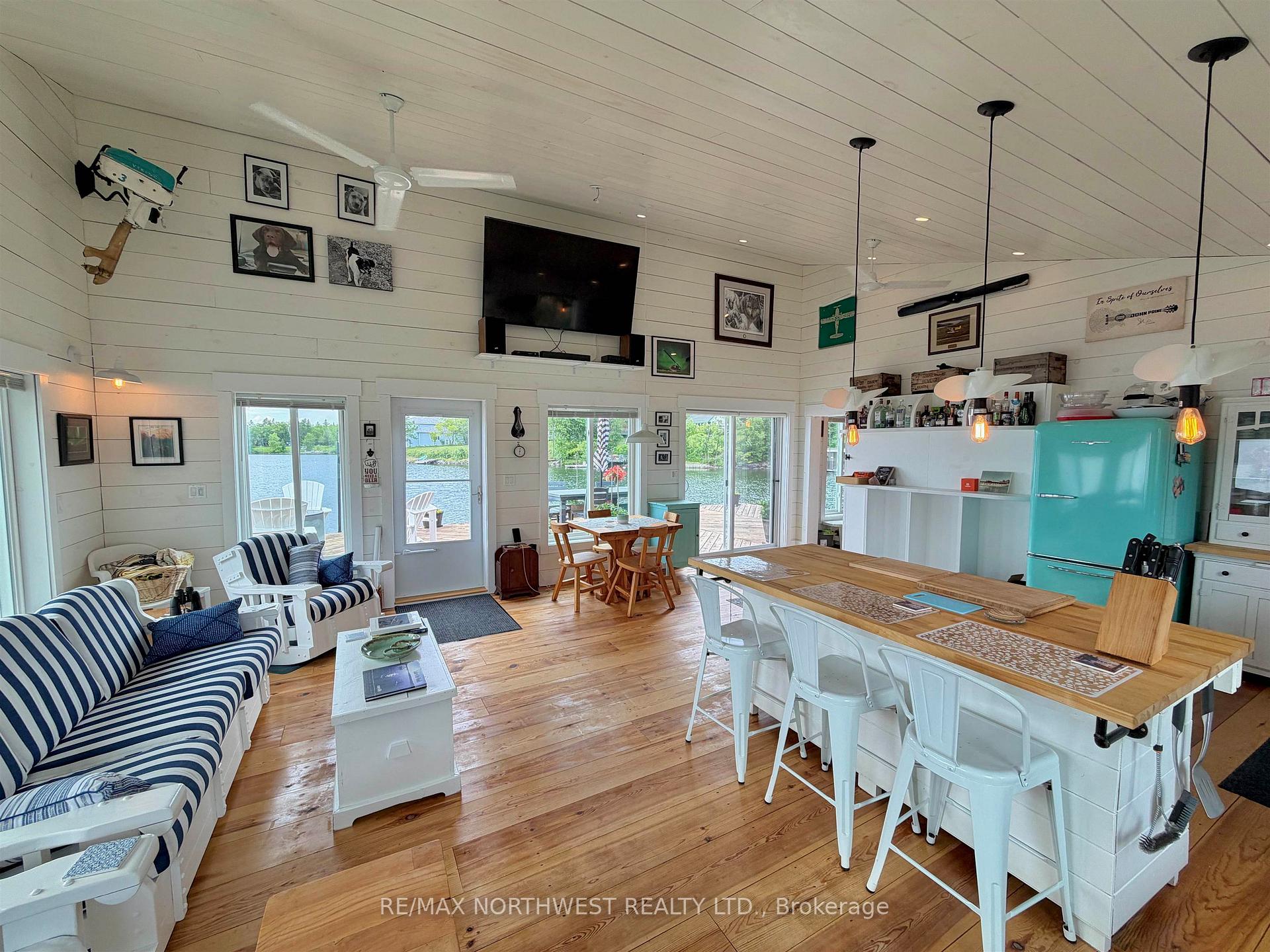 Photo 6 of 2532 School Road, Kenora Remote Area, West of Kenora — HOMEH