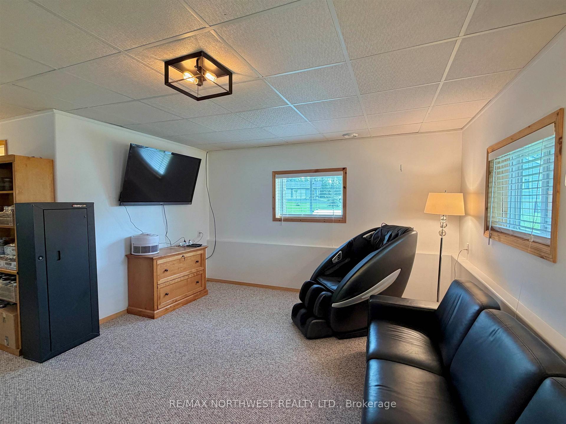 Photo 31 of 2532 School Road, Kenora Remote Area, West of Kenora — HOMEH