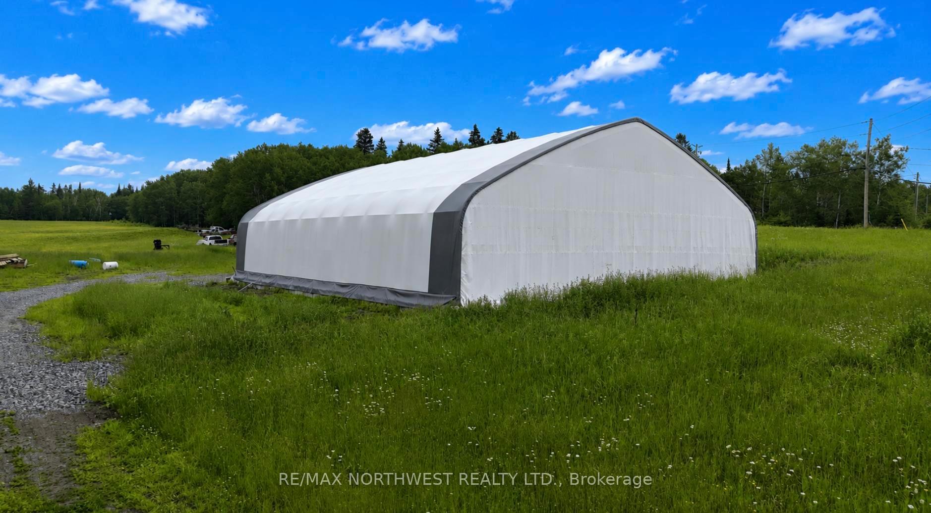 Photo 37 of 2532 School Road, Kenora Remote Area, West of Kenora — HOMEH