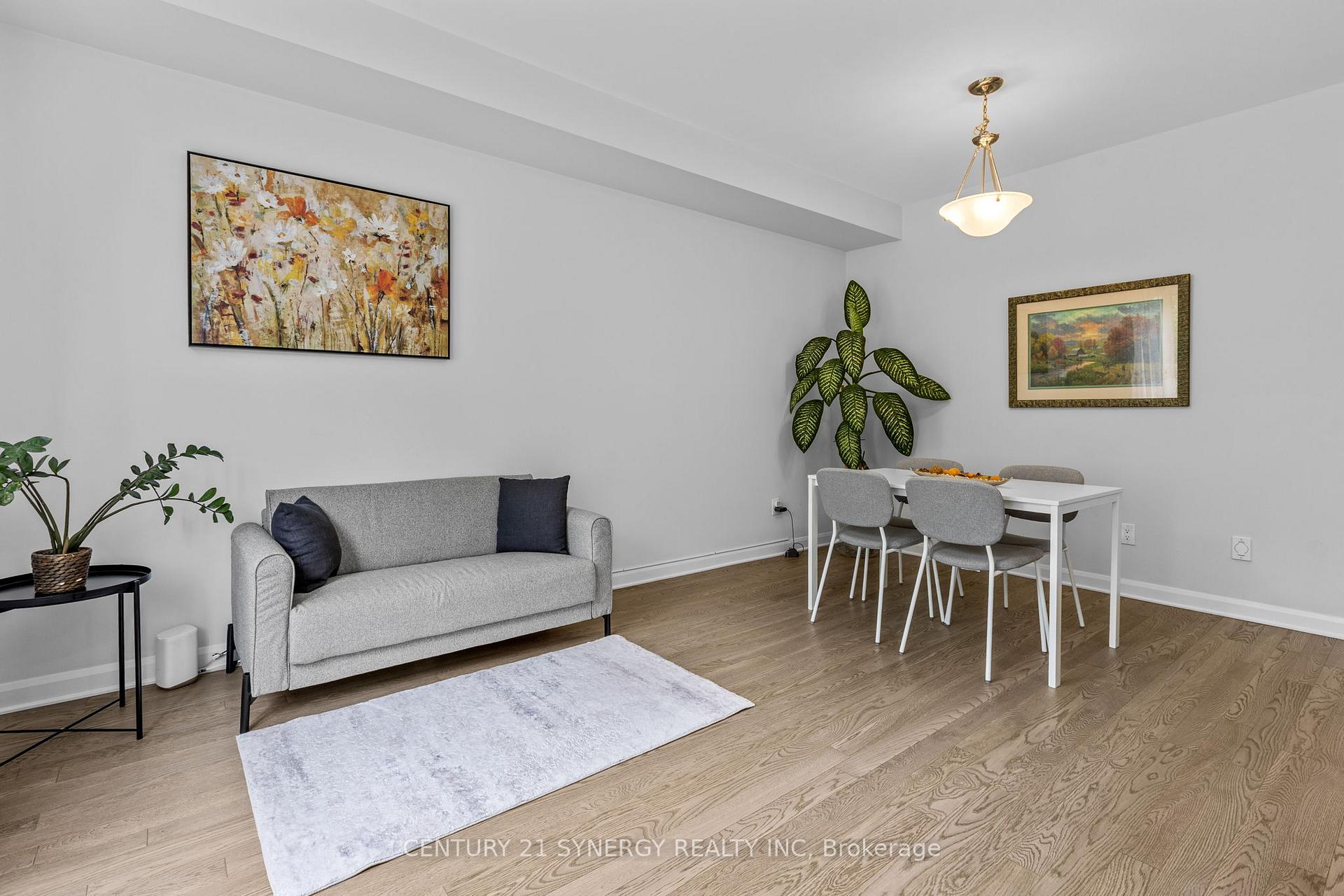 Photo 11 of 112 Attwell Private, Ottawa, Kanata - Morgan's Grant/South March — HOMEH
