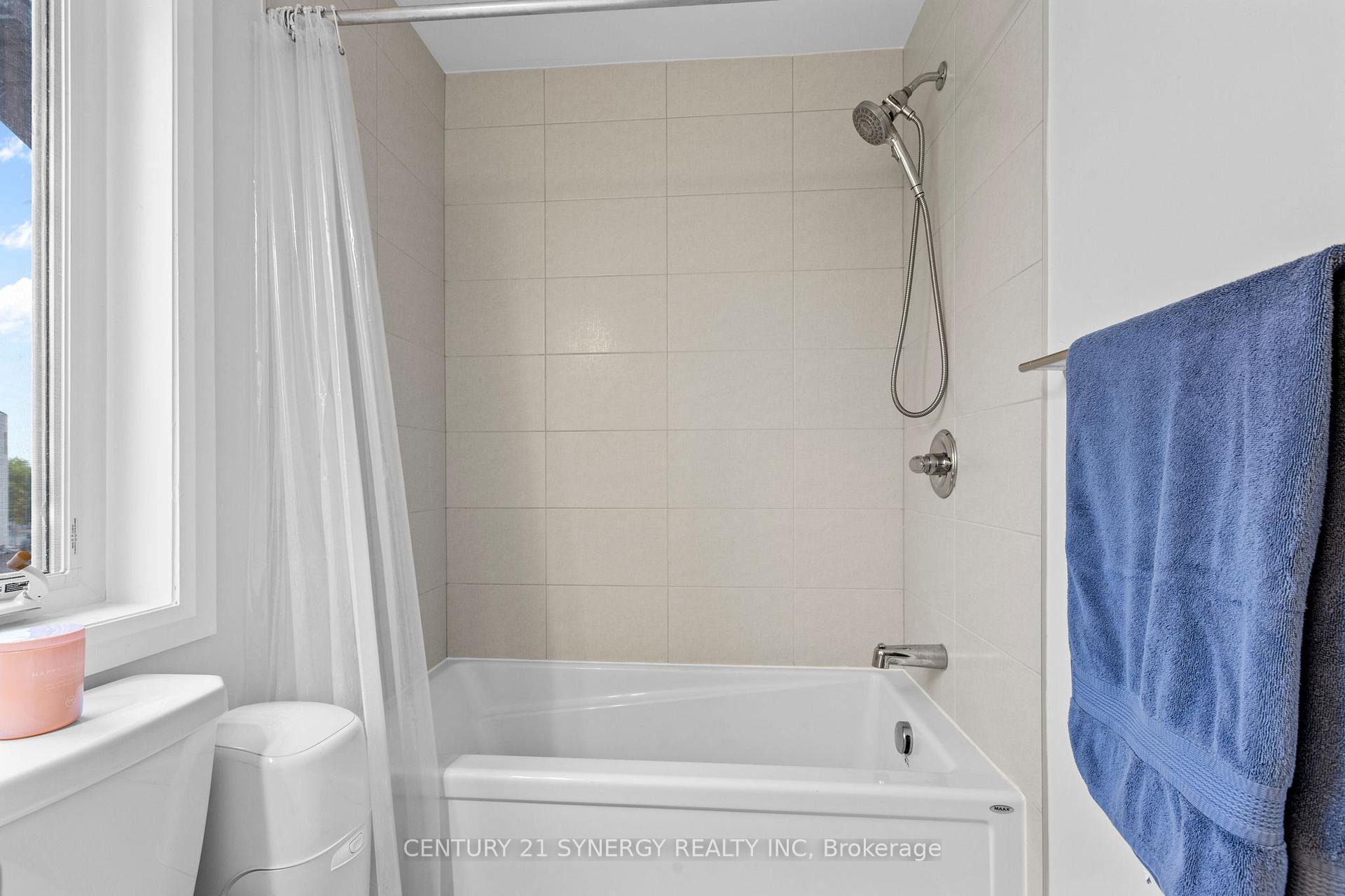 Photo 23 of 112 Attwell Private, Ottawa, Kanata - Morgan's Grant/South March — HOMEH