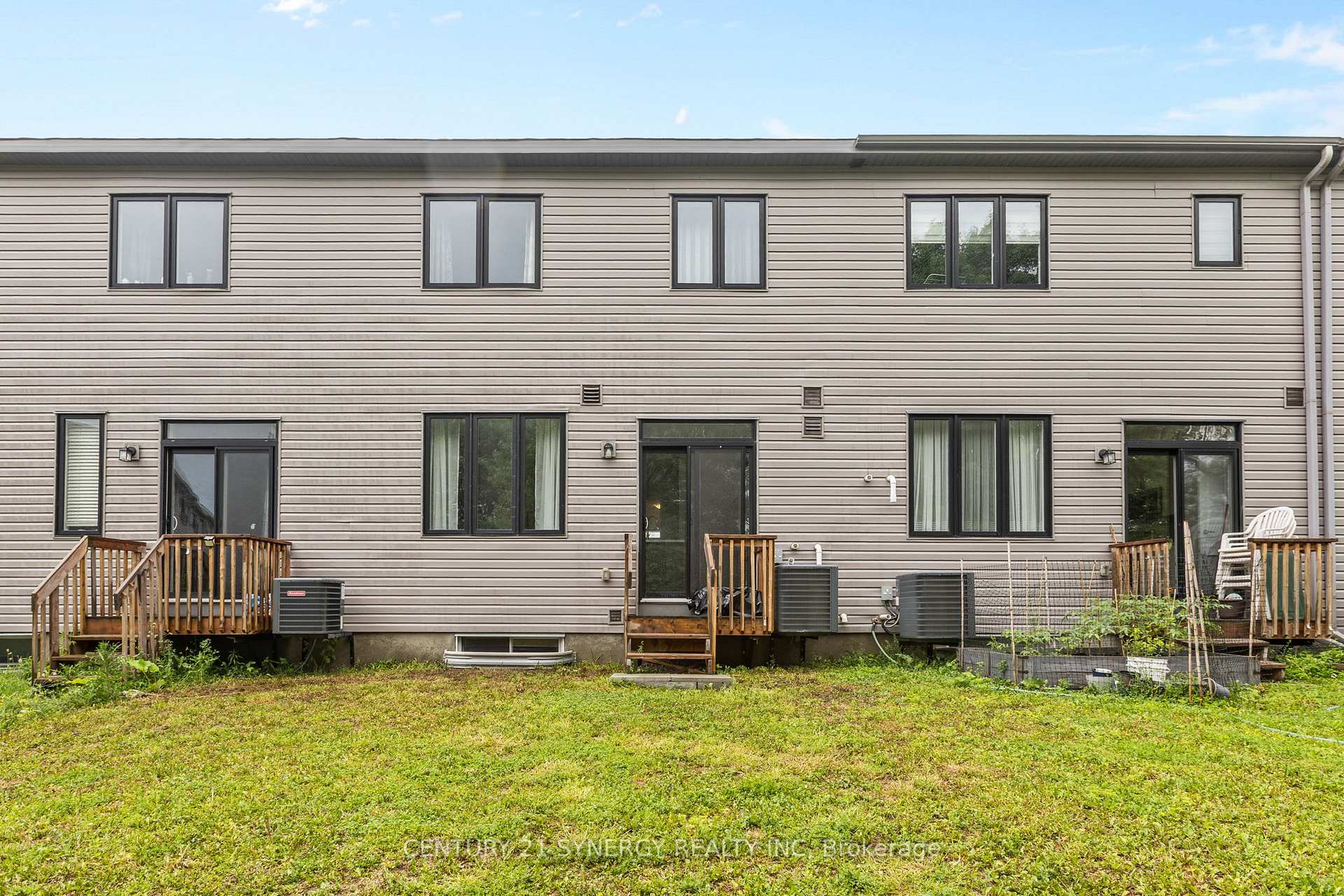 Photo 35 of 112 Attwell Private, Ottawa, Kanata - Morgan's Grant/South March — HOMEH