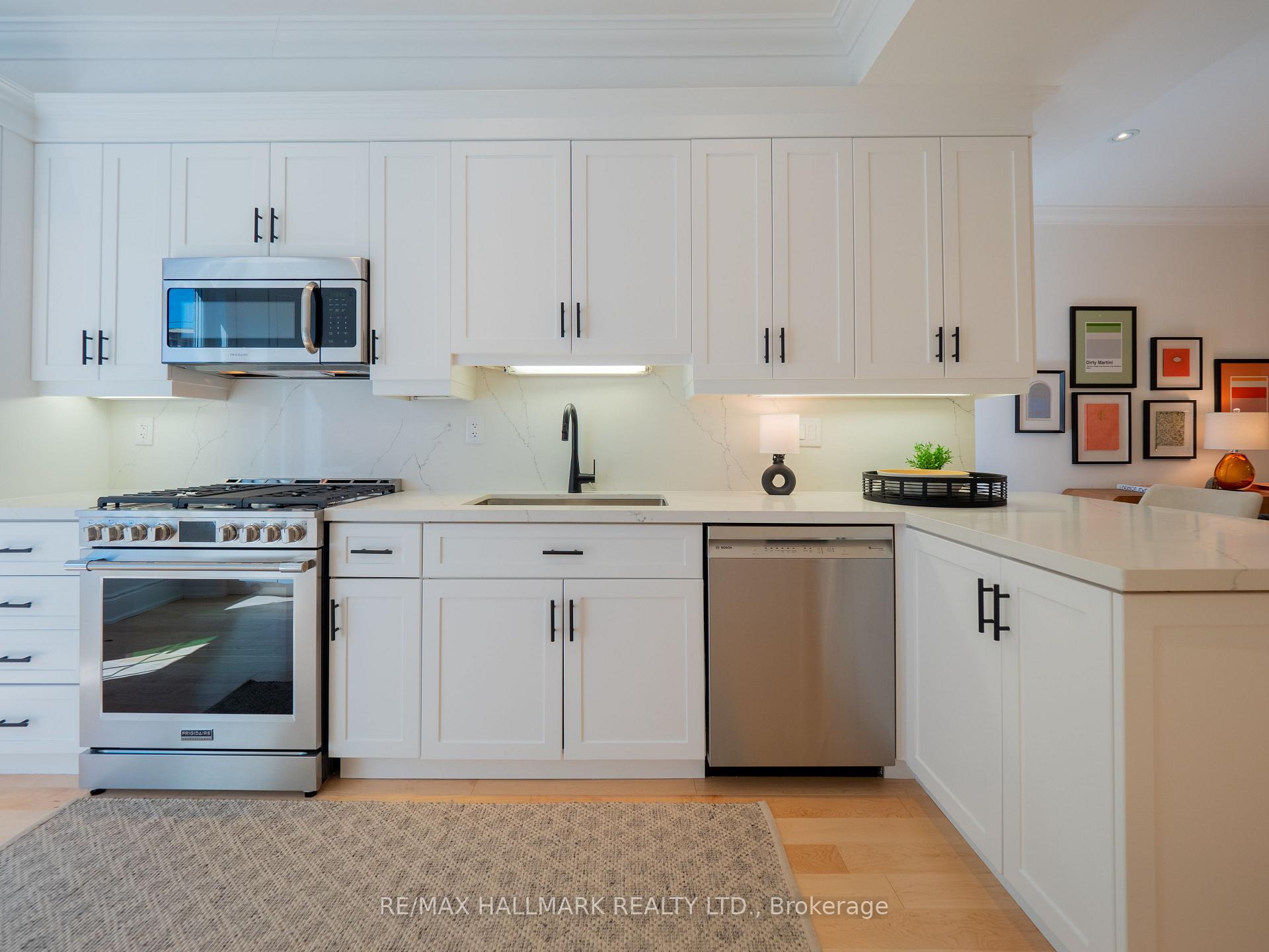 Photo 14 of 65 Hampton Avenue, Toronto, North Riverdale — HOMEH