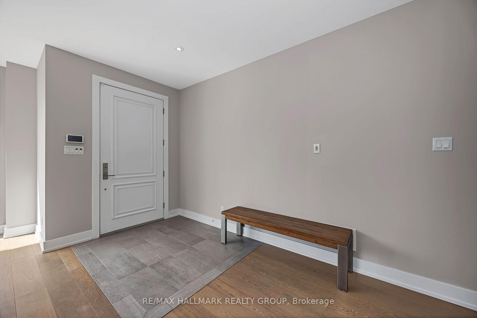 Photo 6 of 88 Withrow Avenue, Ottawa, Meadowlands/St. Claire Gardens — HOMEH