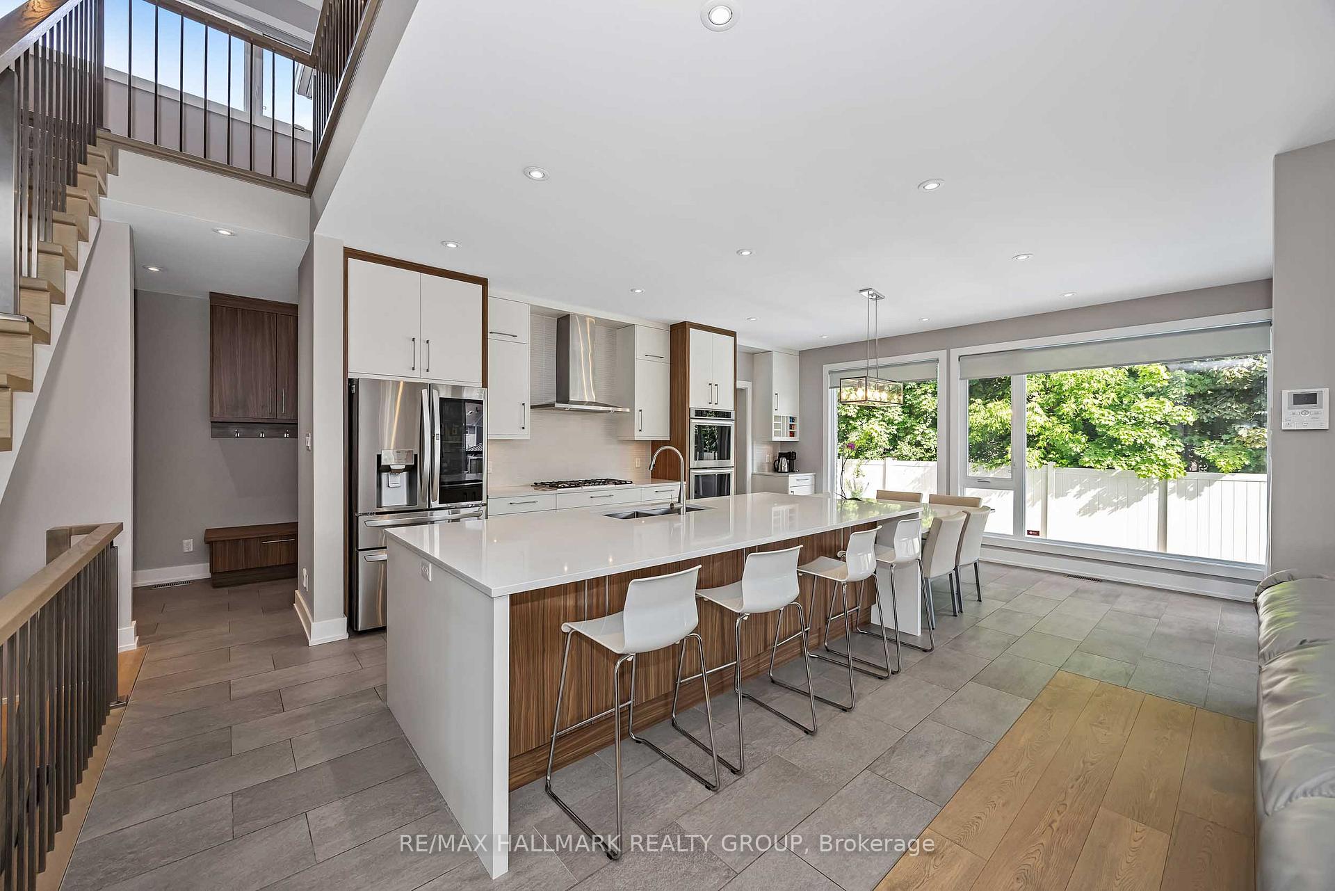 Photo 10 of 88 Withrow Avenue, Ottawa, Meadowlands/St. Claire Gardens — HOMEH