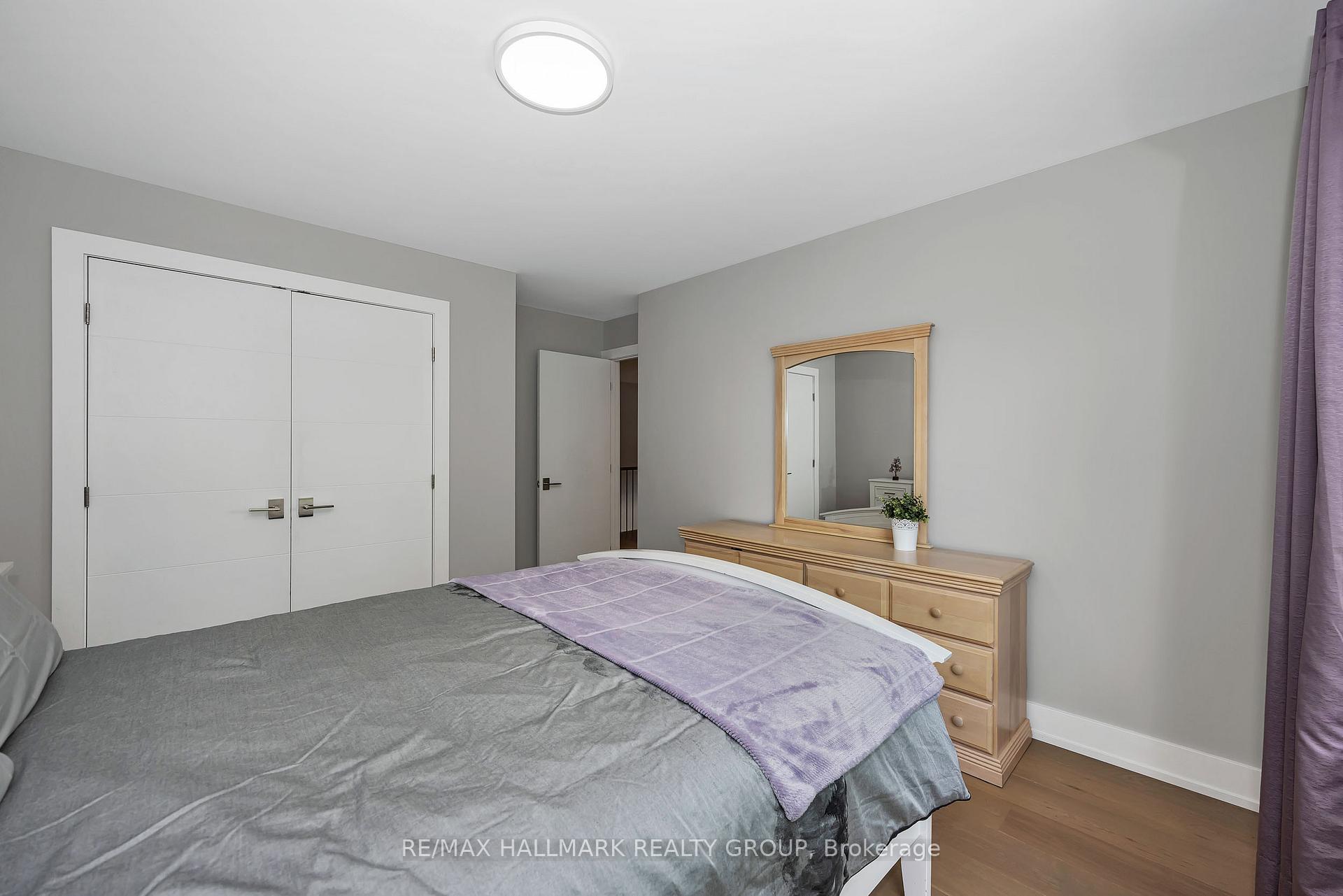 Photo 24 of 88 Withrow Avenue, Ottawa, Meadowlands/St. Claire Gardens — HOMEH