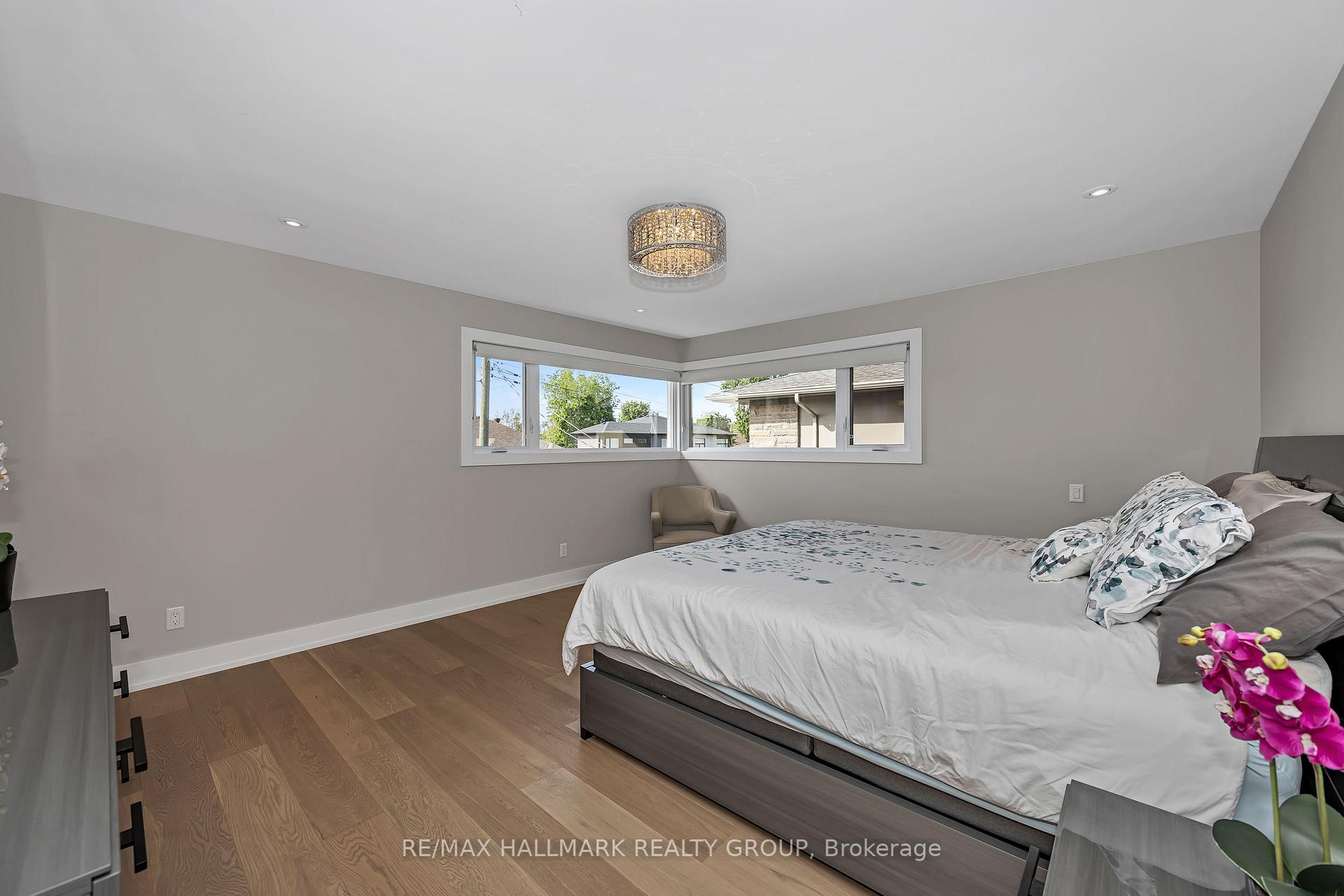 Photo 27 of 88 Withrow Avenue, Ottawa, Meadowlands/St. Claire Gardens — HOMEH