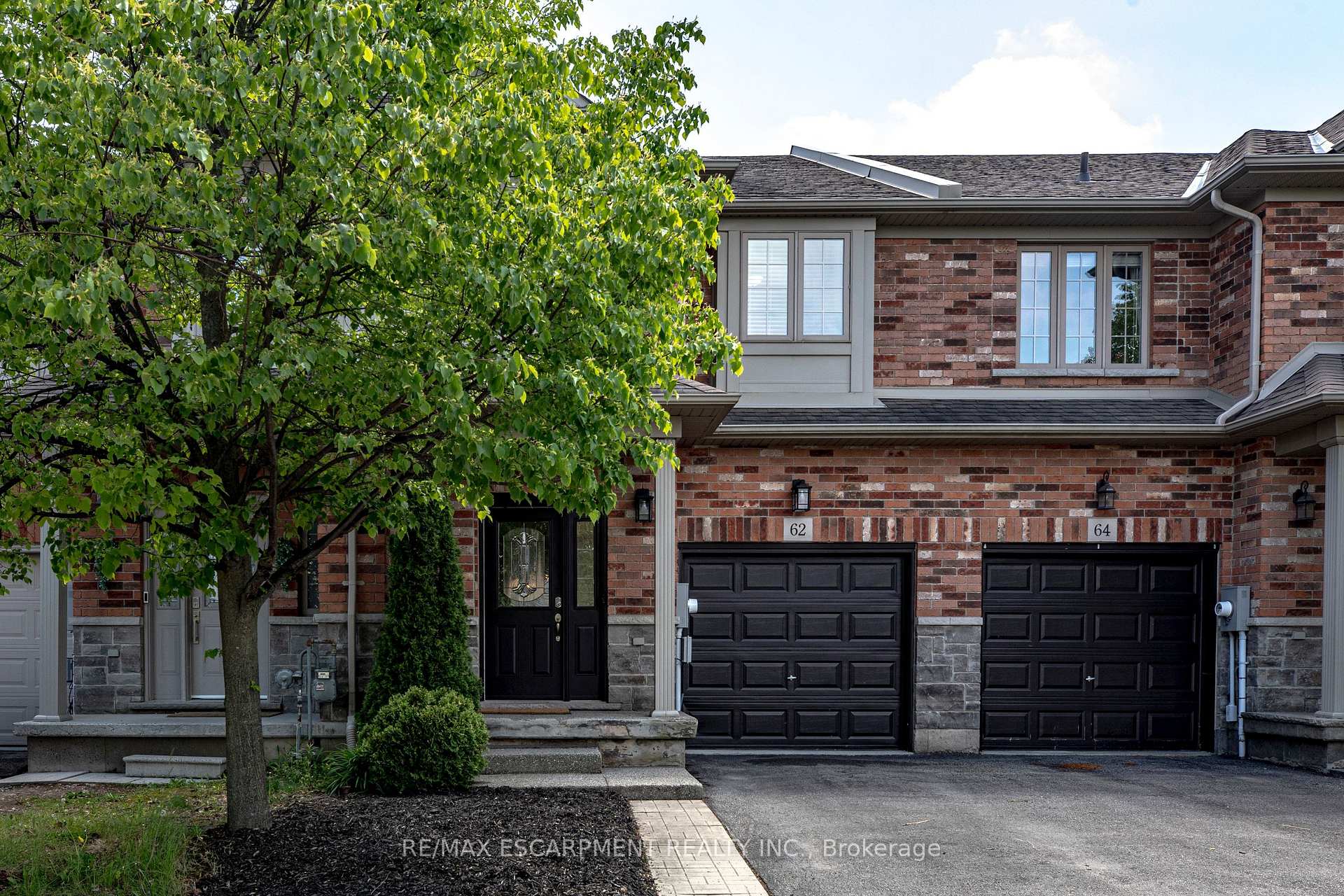 Photo 2 of 62 Fall Fair Way, Hamilton, Binbrook — HOMEH