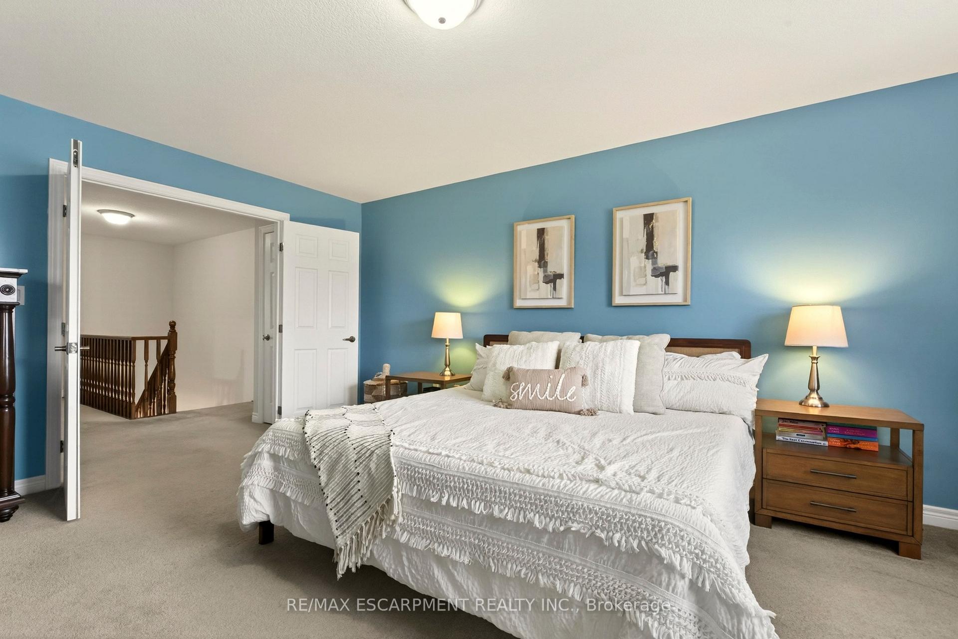 Photo 24 of 62 Fall Fair Way, Hamilton, Binbrook — HOMEH