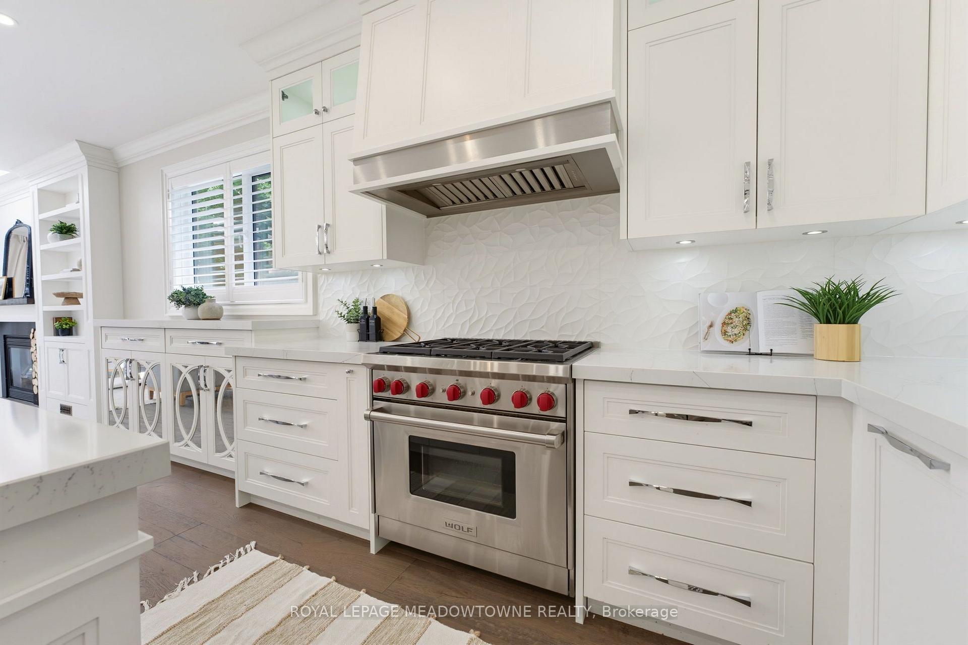 Photo 14 of 2269 Wuthering Heights Way, Oakville, Bronte Creek — HOMEH