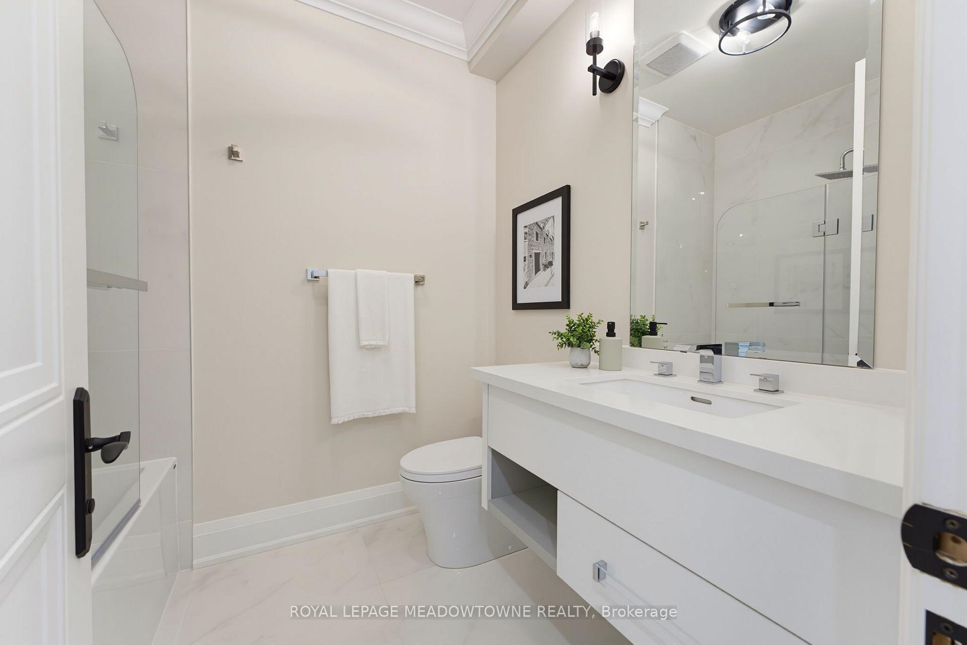 Photo 27 of 2269 Wuthering Heights Way, Oakville, Bronte Creek — HOMEH