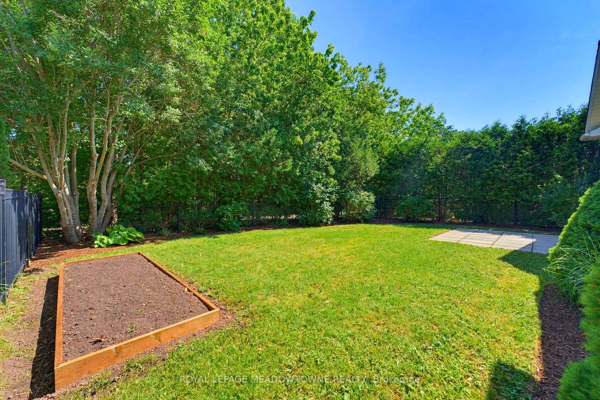 Photo 48 of 2269 Wuthering Heights Way, Oakville, Bronte Creek — HOMEH