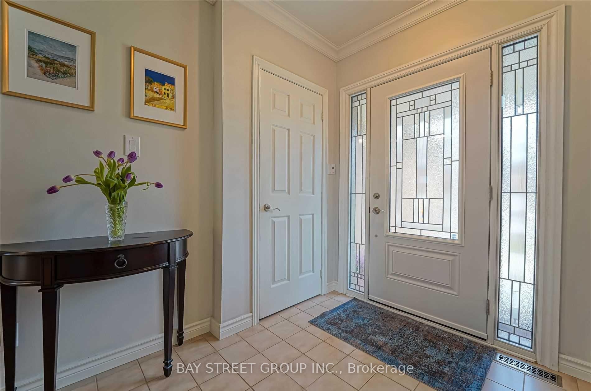 Photo 15 of 1480 Princeton Crescent, Oakville, College Park — HOMEH