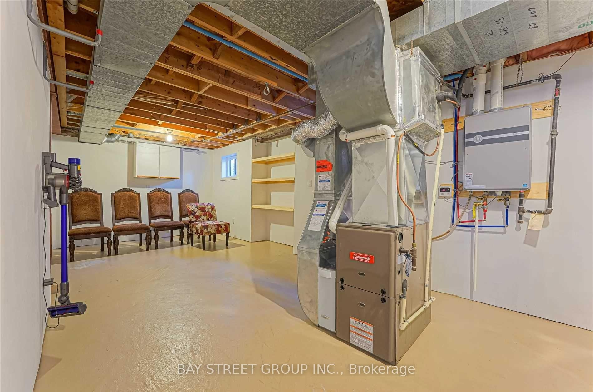 Photo 30 of 1480 Princeton Crescent, Oakville, College Park — HOMEH