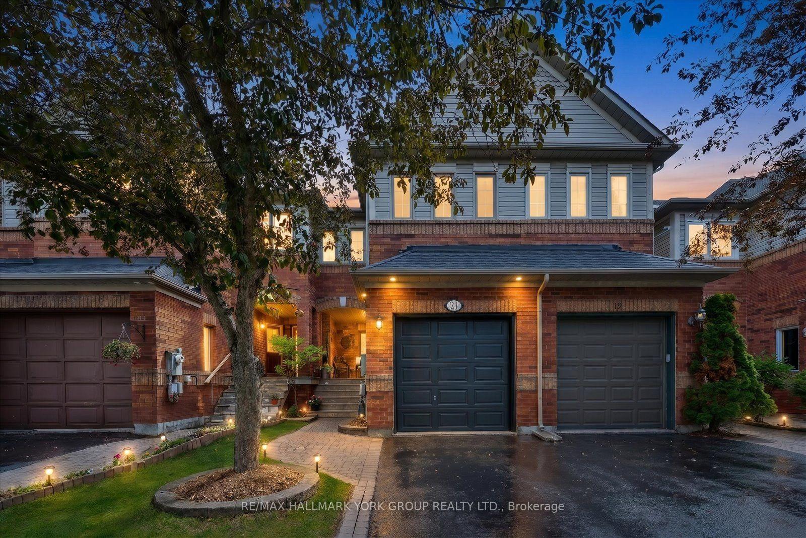 Photo 1 of 21 Snedden Avenue, Aurora, Bayview Wellington — HOMEH