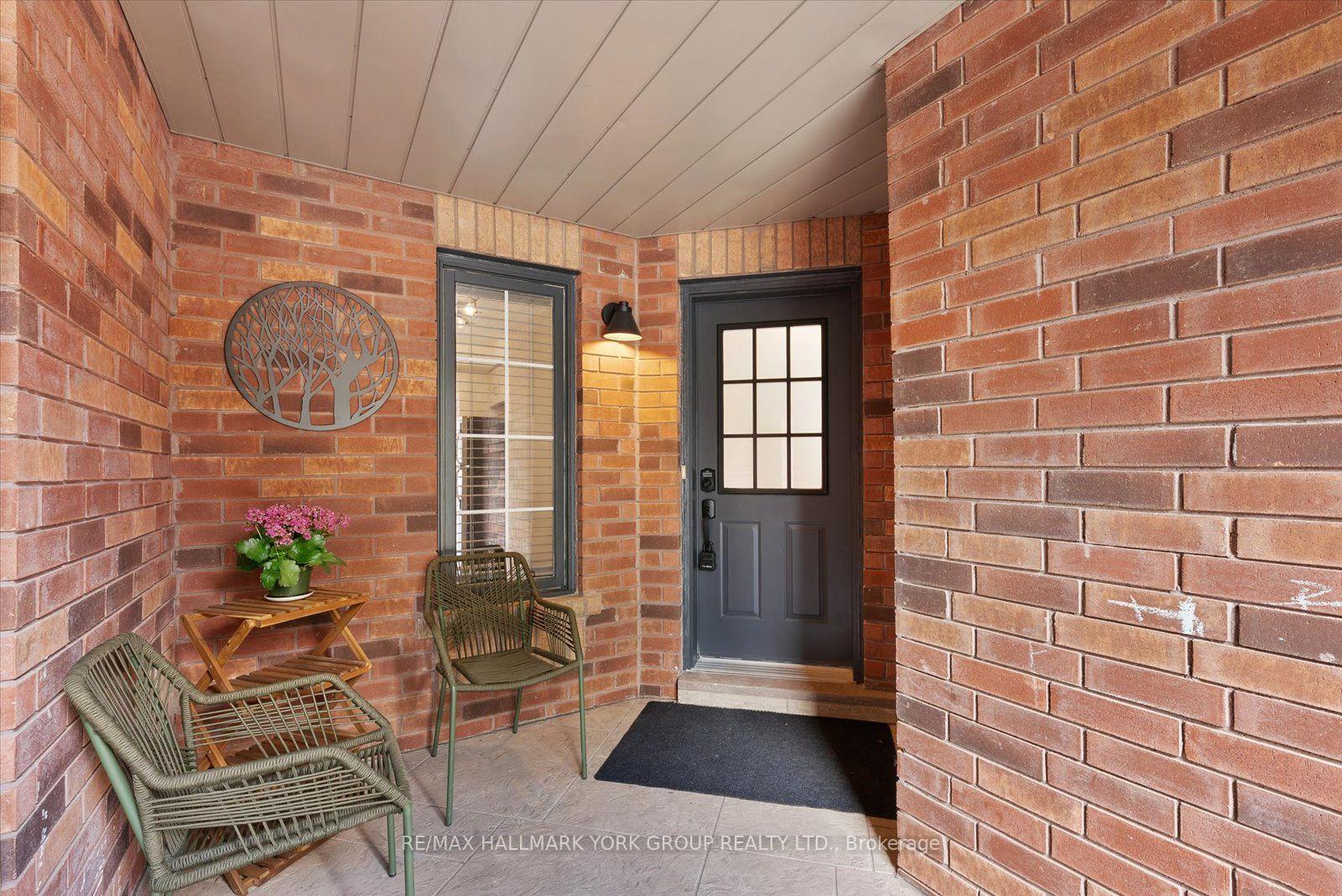 Photo 4 of 21 Snedden Avenue, Aurora, Bayview Wellington — HOMEH
