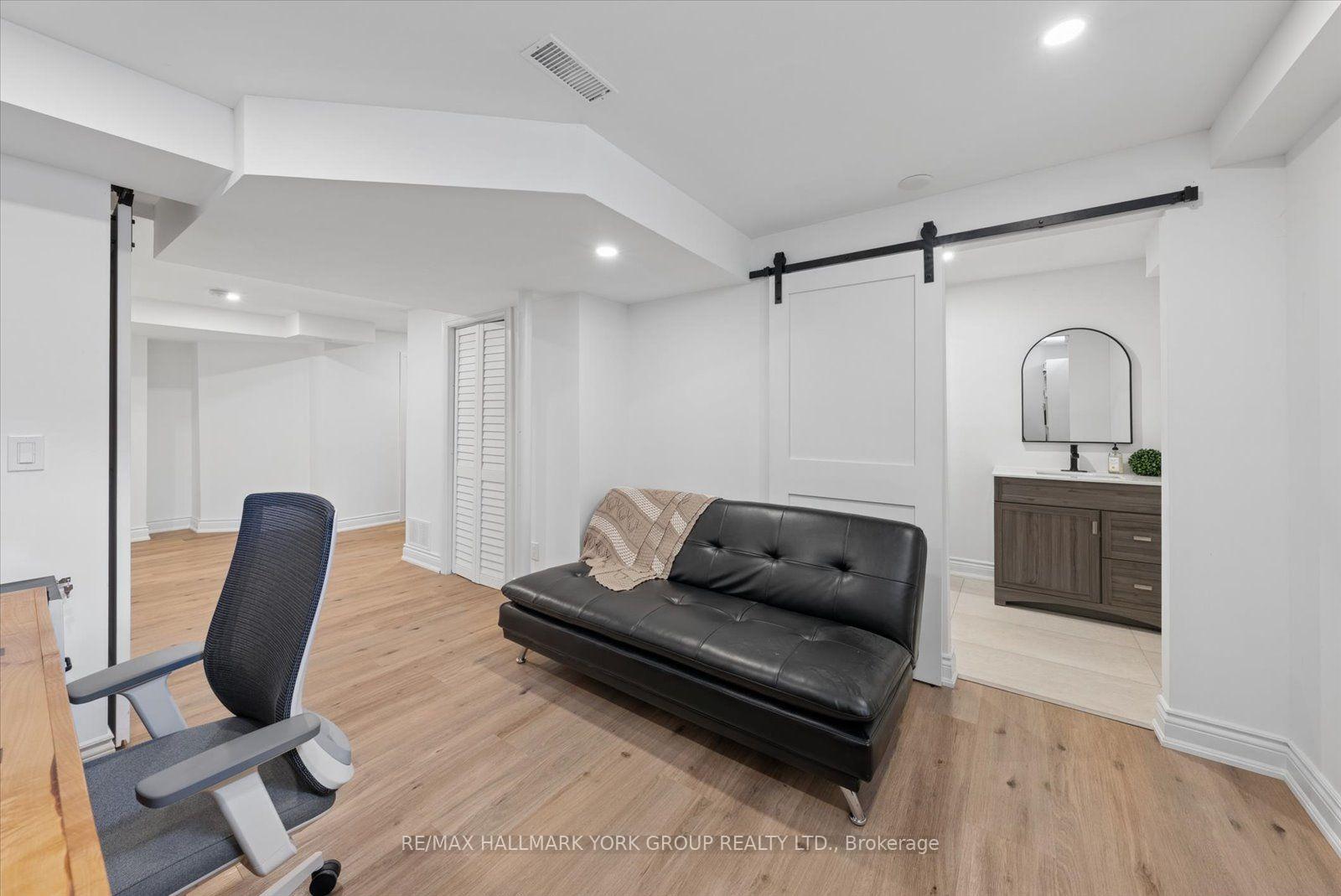 Photo 25 of 21 Snedden Avenue, Aurora, Bayview Wellington — HOMEH