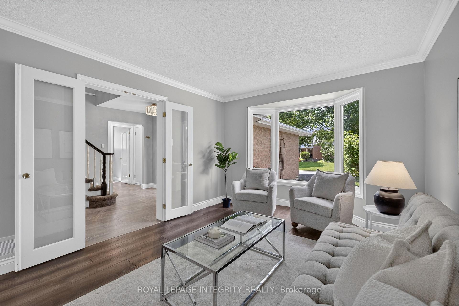 Photo 5 of 38 Pebble Creek Crescent, Ottawa, Kanata - Emerald Meadows/Trailwest — HOMEH