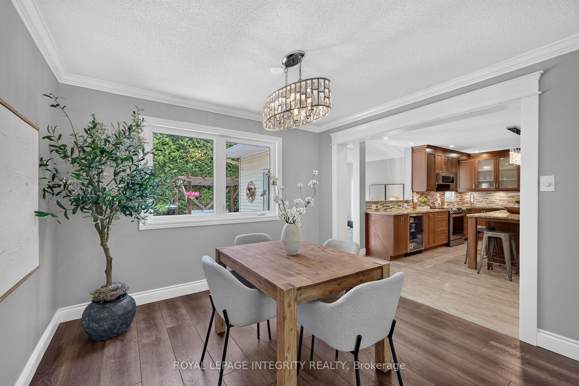 Photo 7 of 38 Pebble Creek Crescent, Ottawa, Kanata - Emerald Meadows/Trailwest — HOMEH