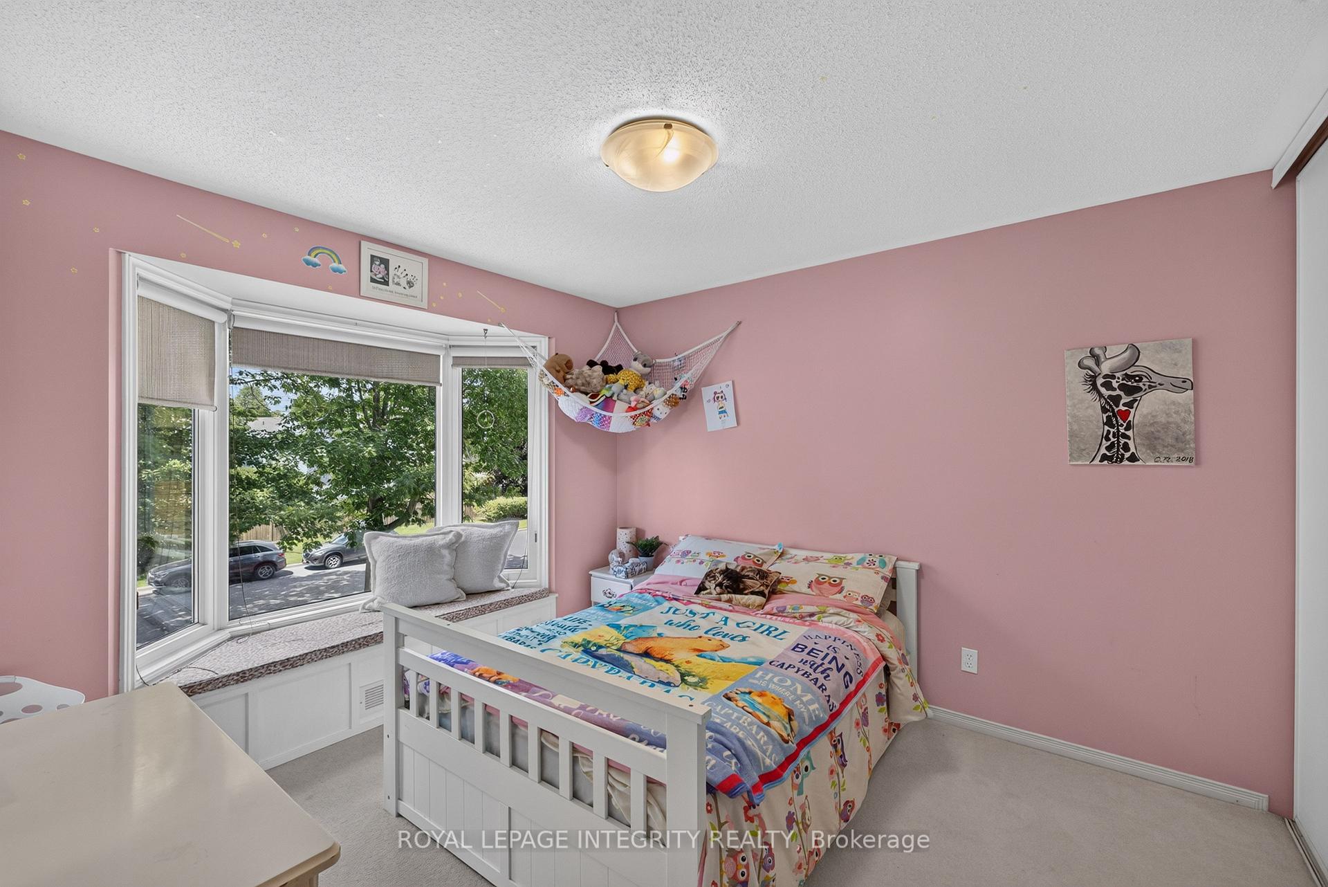 Photo 26 of 38 Pebble Creek Crescent, Ottawa, Kanata - Emerald Meadows/Trailwest — HOMEH