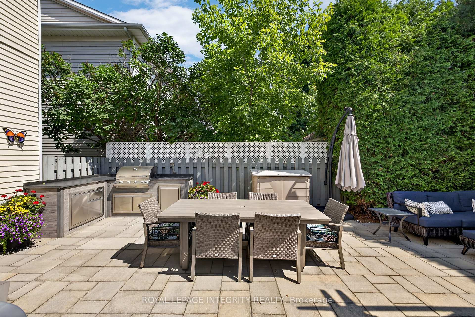 Photo 38 of 38 Pebble Creek Crescent, Ottawa, Kanata - Emerald Meadows/Trailwest — HOMEH