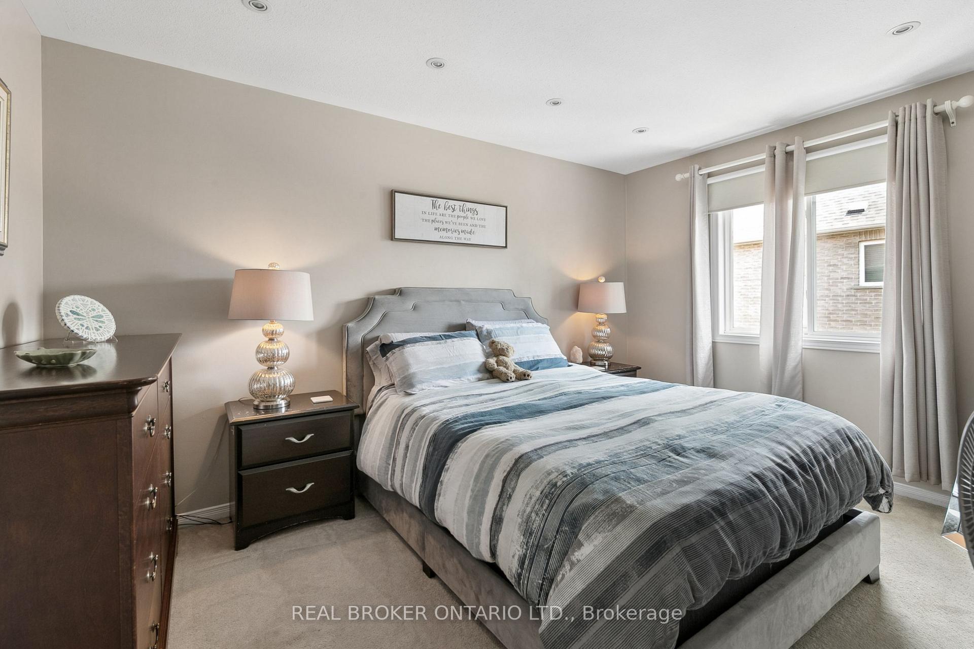 Photo 27 of 30 Doon Mills Drive, Kitchener, Doon South — HOMEH