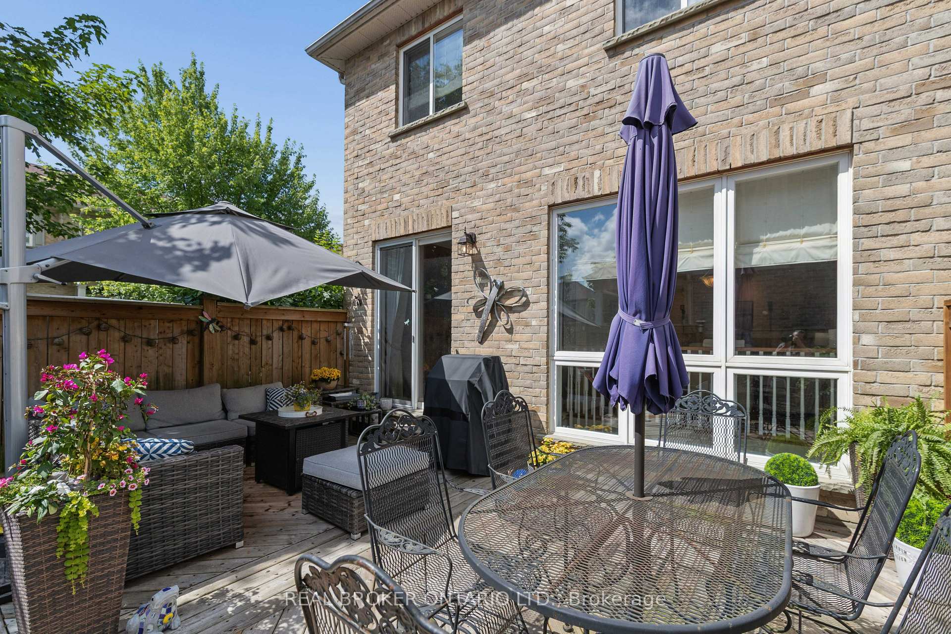 Photo 38 of 30 Doon Mills Drive, Kitchener, Doon South — HOMEH