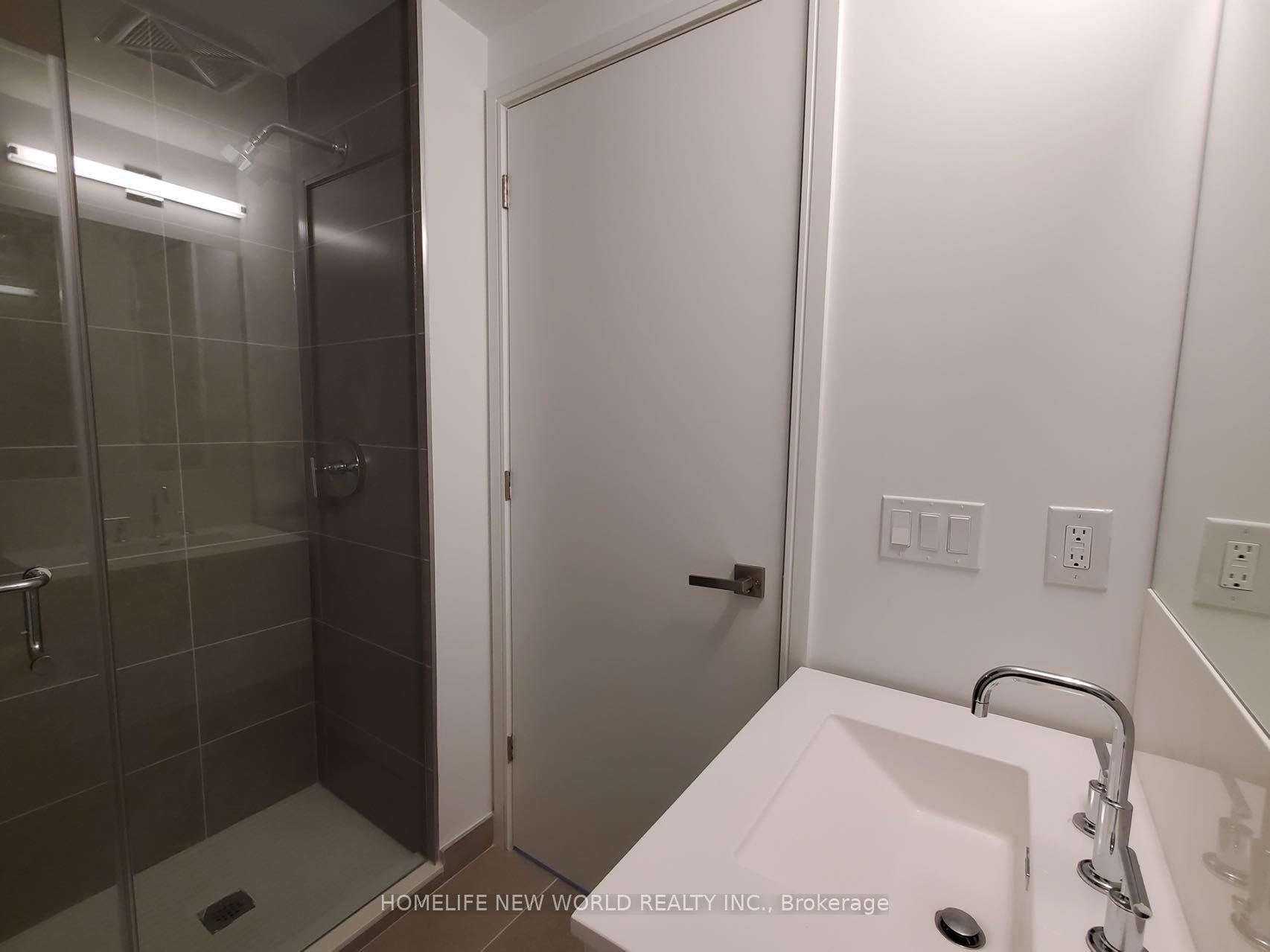 Photo 7 of Unit 3213, 3 Gloucester Street, Toronto, Church-Yonge Corridor — HOMEH