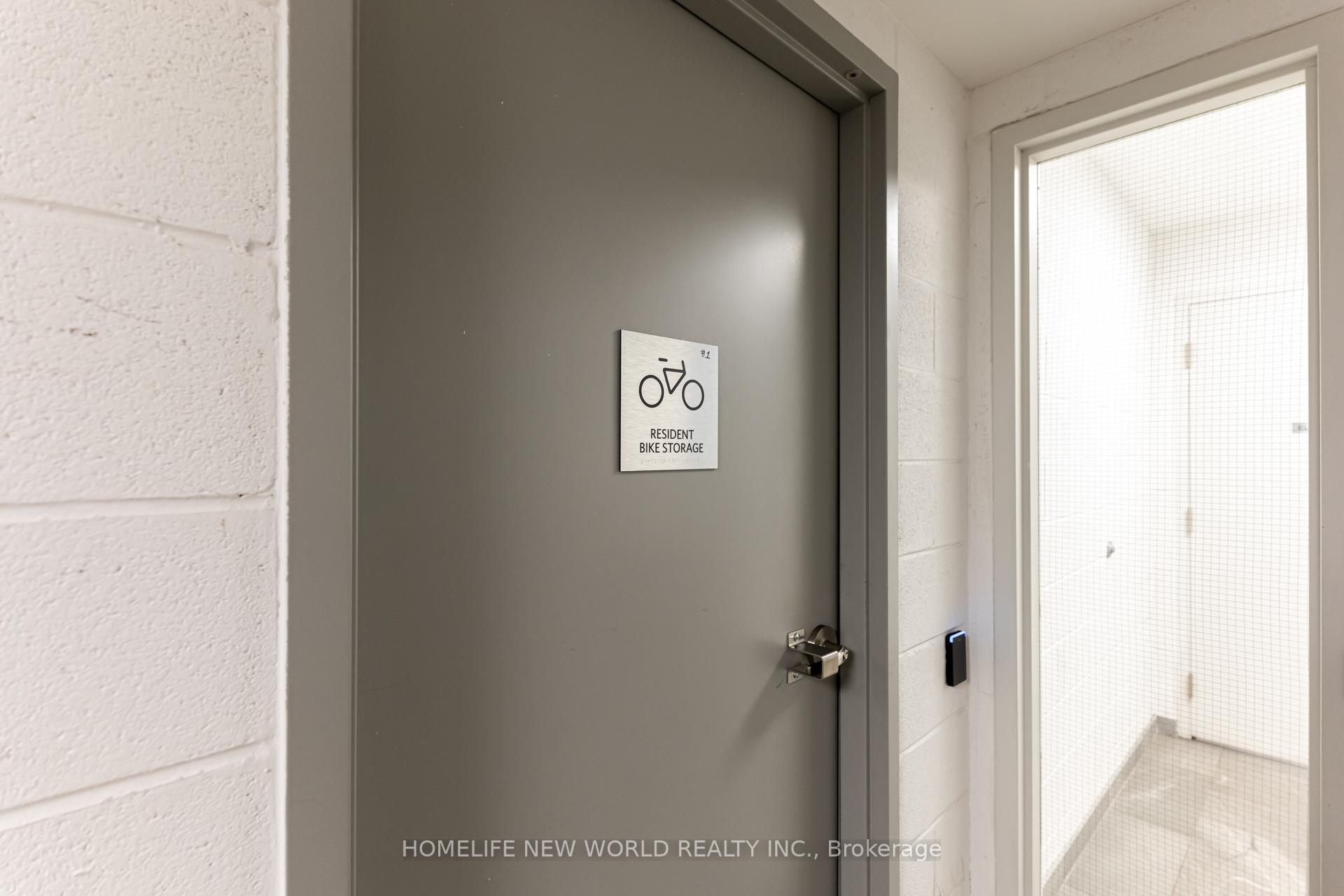 Photo 12 of Unit 3213, 3 Gloucester Street, Toronto, Church-Yonge Corridor — HOMEH
