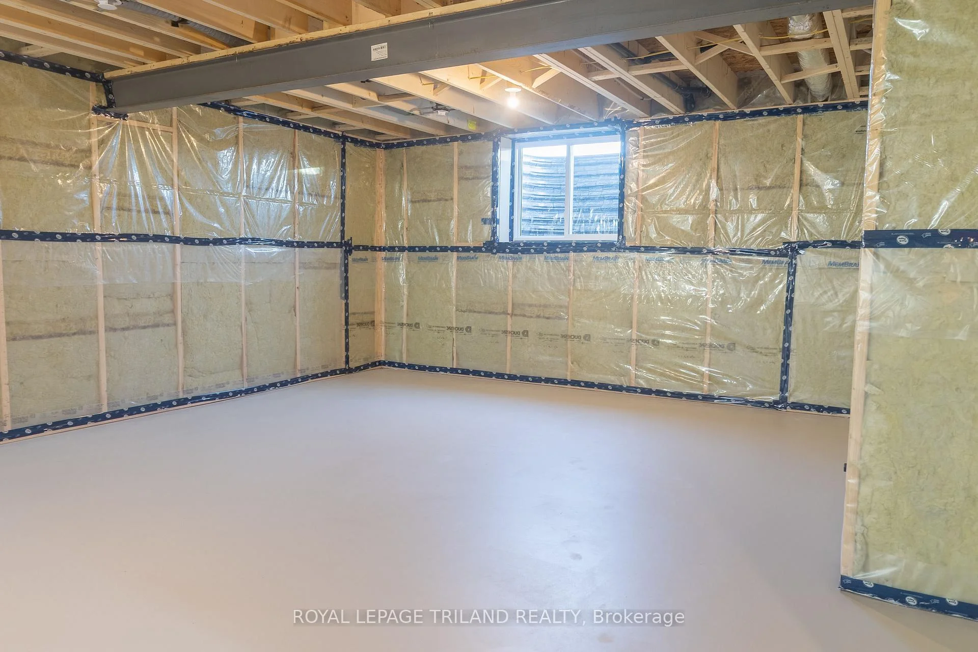 Photo 27 of 138 Benjamin Parkway, St. Thomas — HOMEH