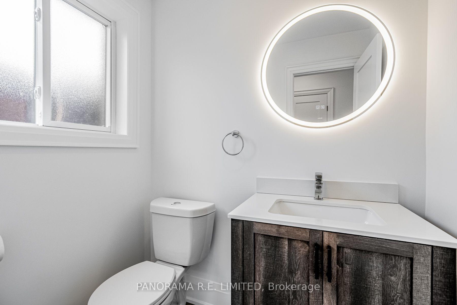 Photo 8 of Unit Lower, 674 Netherton Crescent, Mississauga, Applewood — HOMEH
