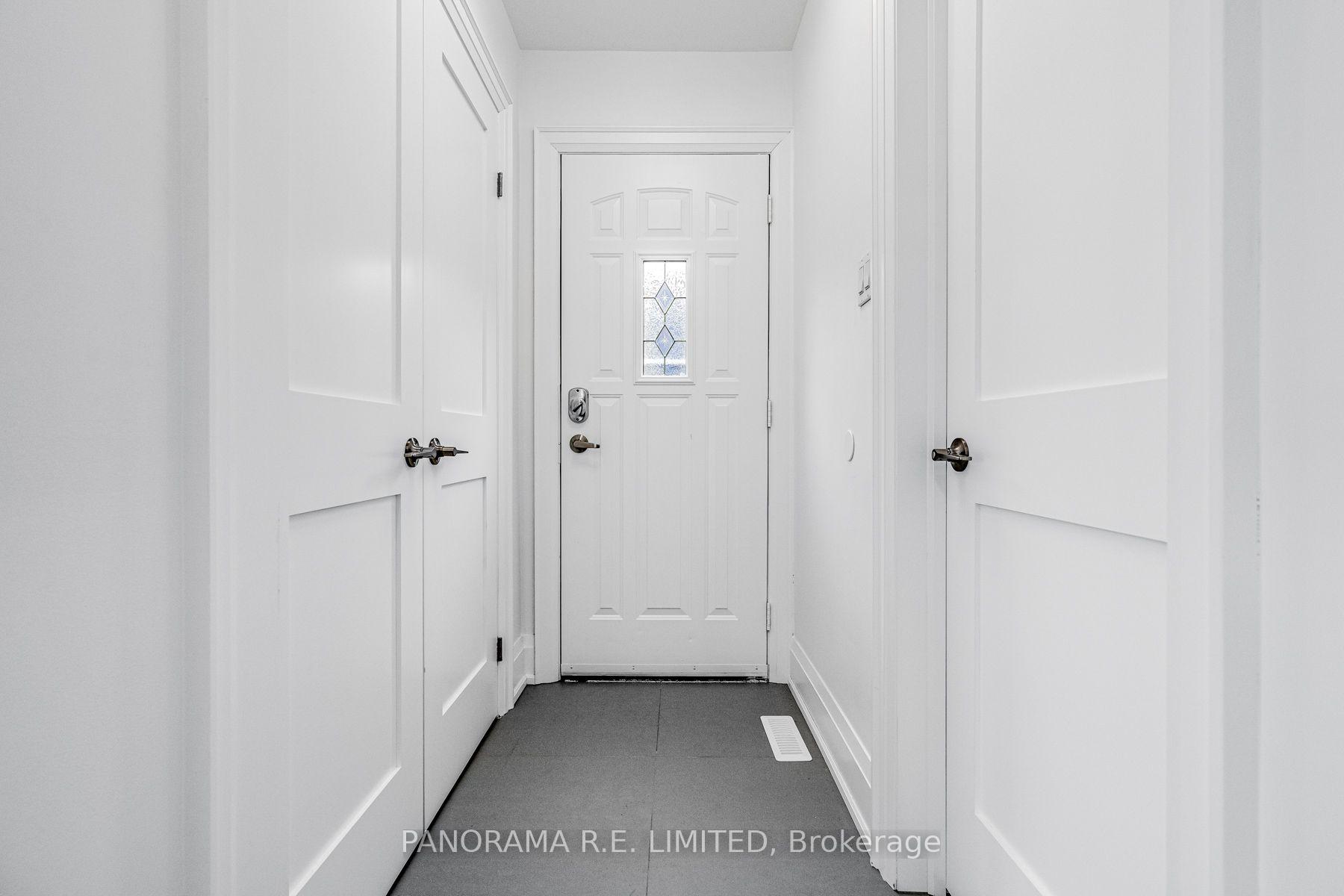 Photo 18 of Unit Lower, 674 Netherton Crescent, Mississauga, Applewood — HOMEH