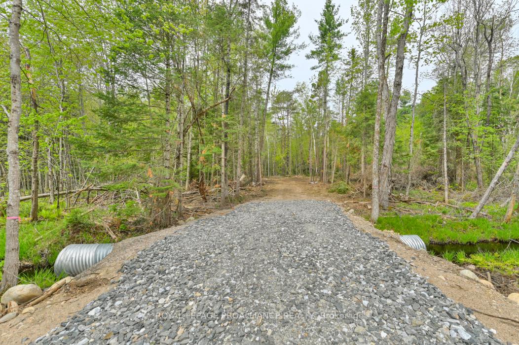 Photo 4 of 1031 Road 506, North Frontenac, Frontenac North — HOMEH