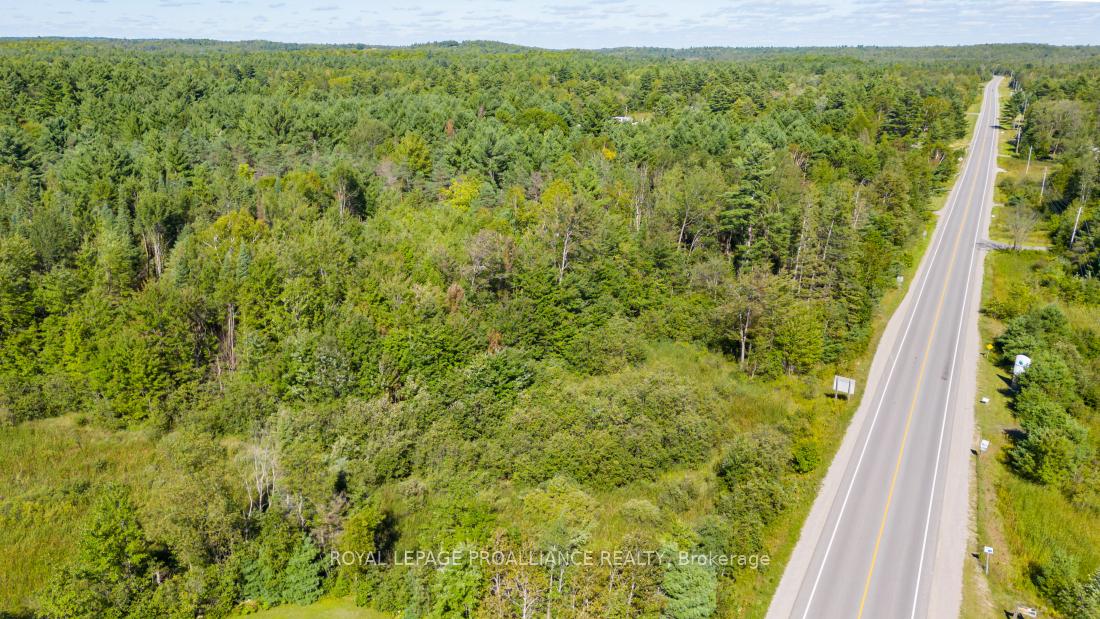 Photo 15 of 1031 Road 506, North Frontenac, Frontenac North — HOMEH