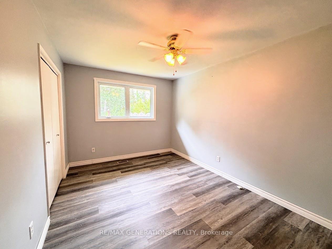 Photo 10 of 62 Redwing Avenue, Manitouwadge, TB-73 — HOMEH