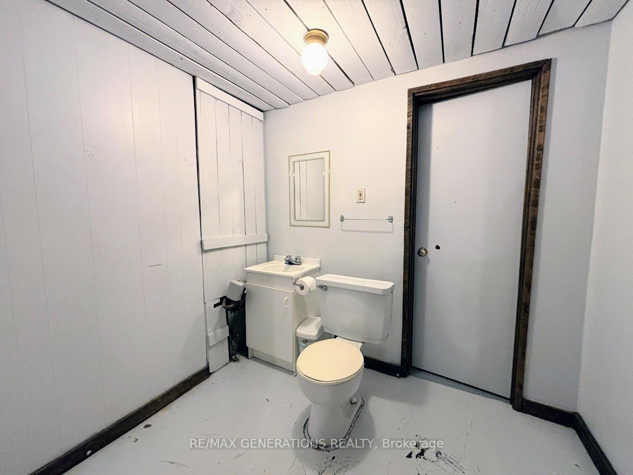Photo 31 of 62 Redwing Avenue, Manitouwadge, TB-73 — HOMEH