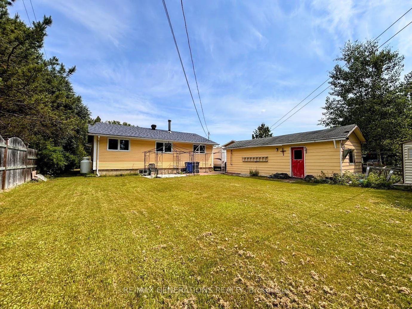 Photo 40 of 62 Redwing Avenue, Manitouwadge, TB-73 — HOMEH