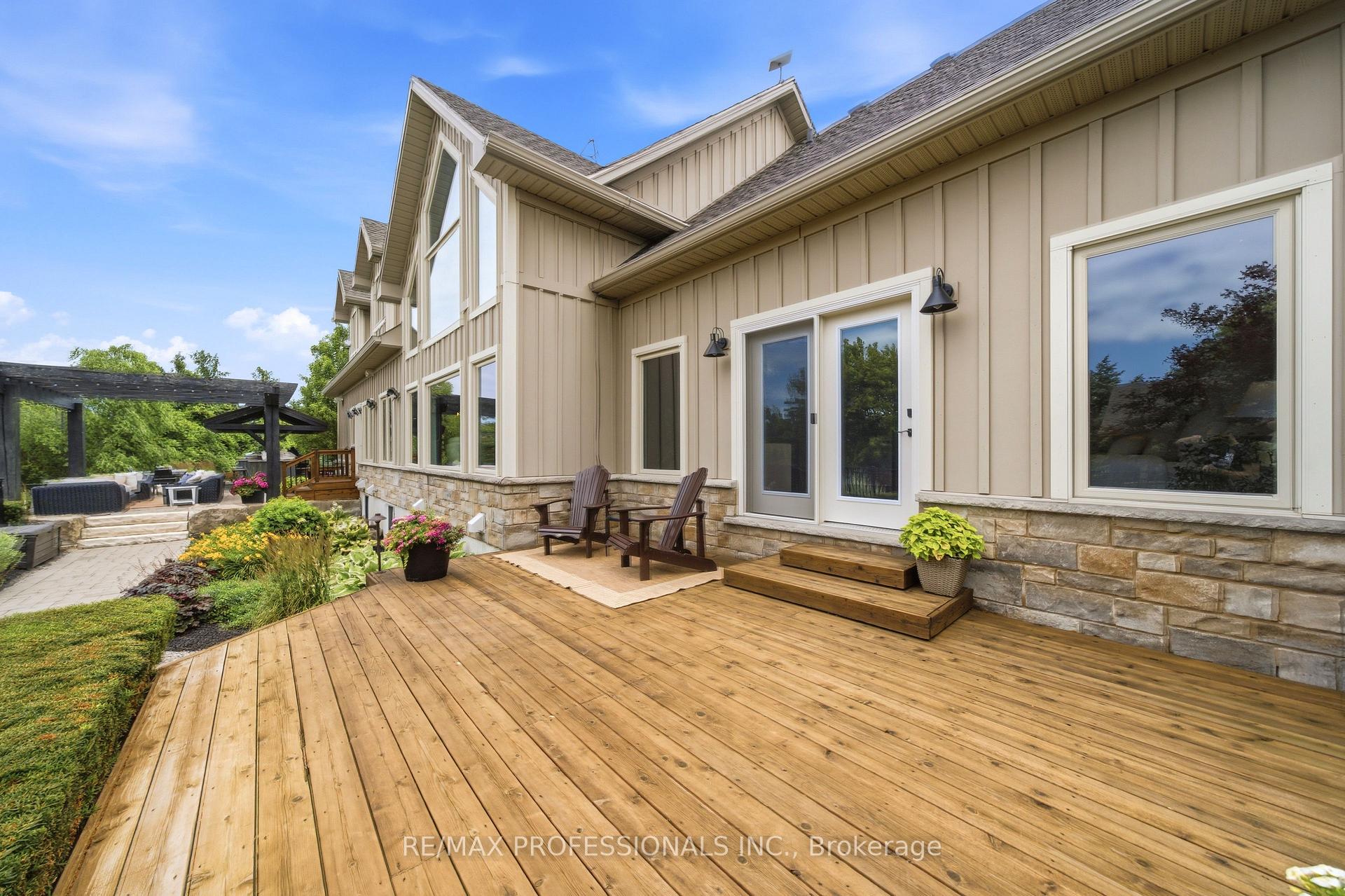Photo 45 of 3179 Tallman Drive, Lincoln, Lincoln-Jordan/Vineland — HOMEH