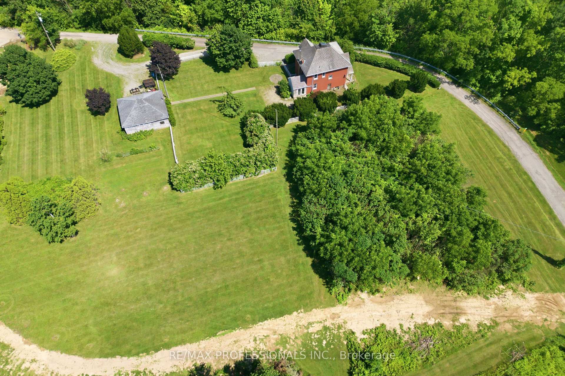 Photo 10 of 3155 Tallman Drive, Lincoln, Lincoln-Jordan/Vineland — HOMEH