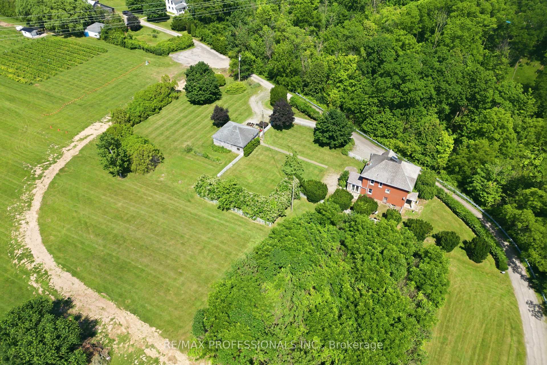 Photo 23 of 3155 Tallman Drive, Lincoln, Lincoln-Jordan/Vineland — HOMEH