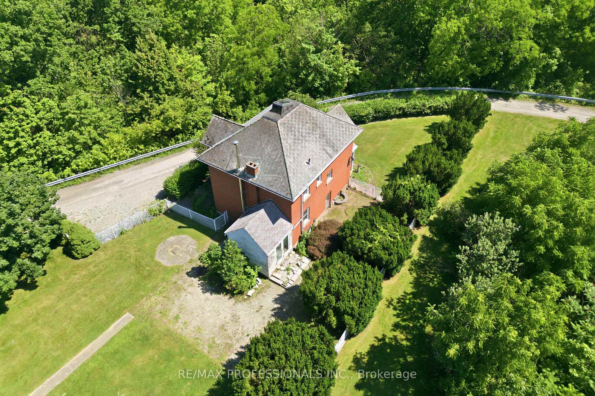 Photo 26 of 3155 Tallman Drive, Lincoln, Lincoln-Jordan/Vineland — HOMEH