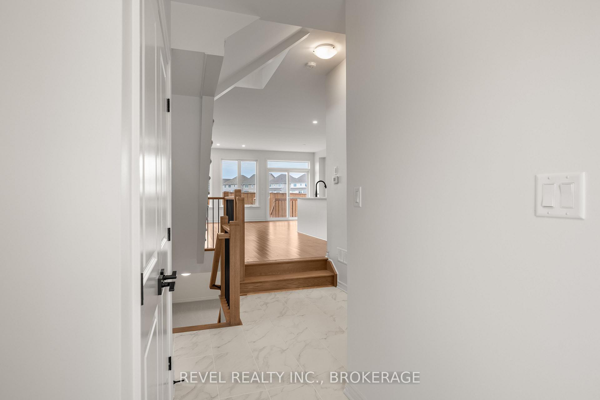 Photo 3 of 1075 Barrow Avenue, Kingston, East Gardiners Rd — HOMEH