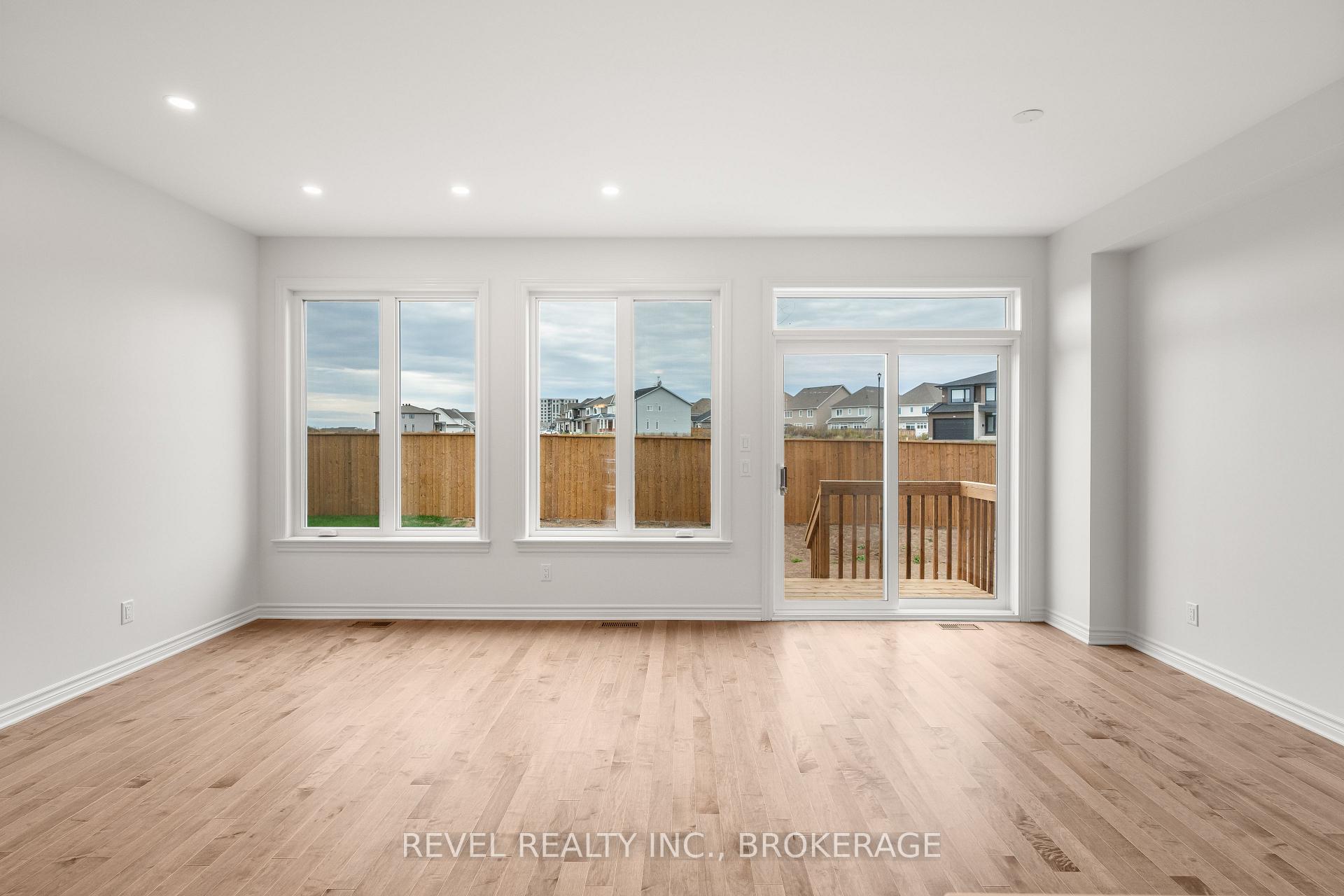Photo 12 of 1075 Barrow Avenue, Kingston, East Gardiners Rd — HOMEH