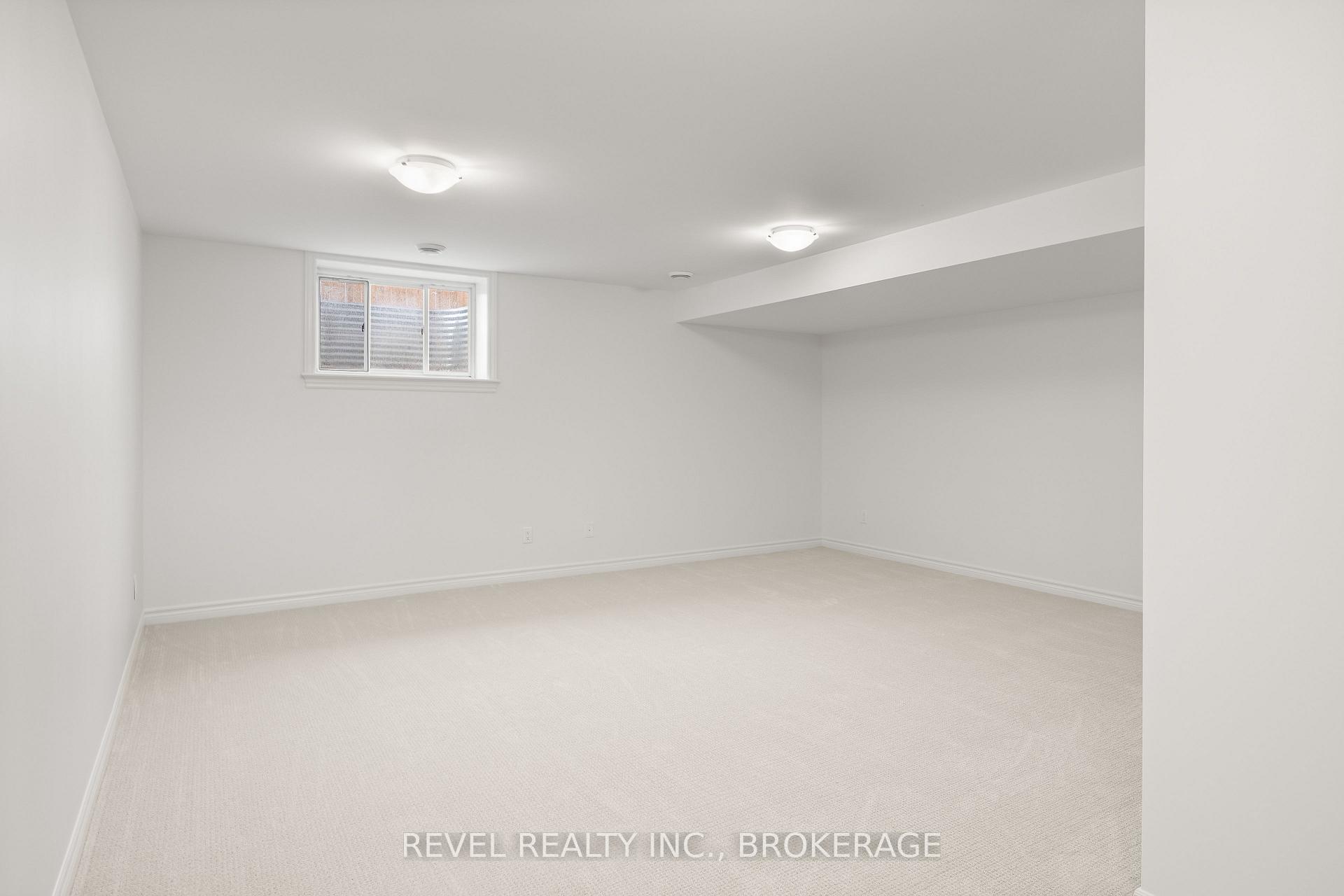 Photo 13 of 1075 Barrow Avenue, Kingston, East Gardiners Rd — HOMEH