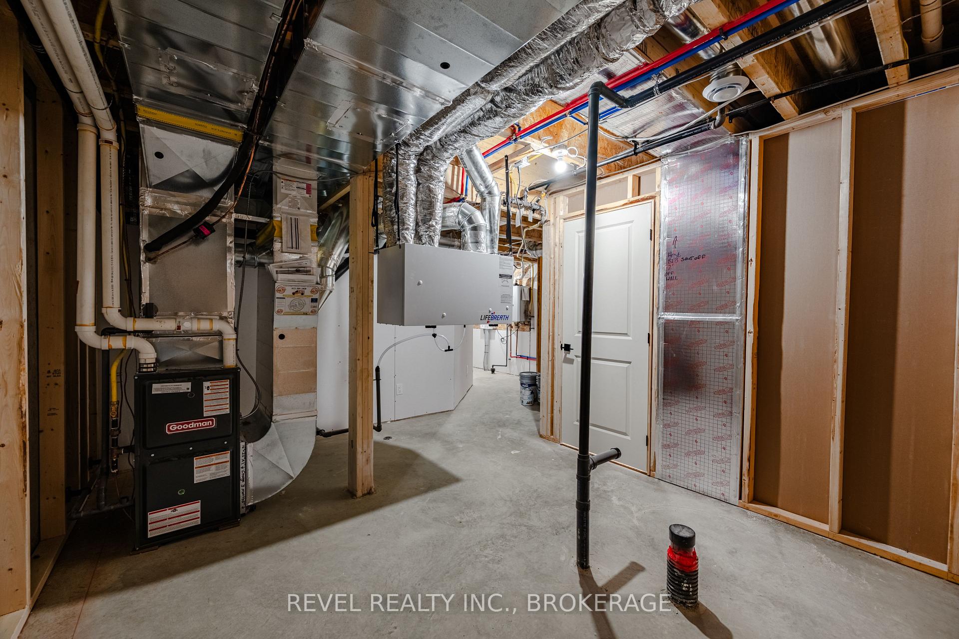Photo 31 of 1075 Barrow Avenue, Kingston, East Gardiners Rd — HOMEH