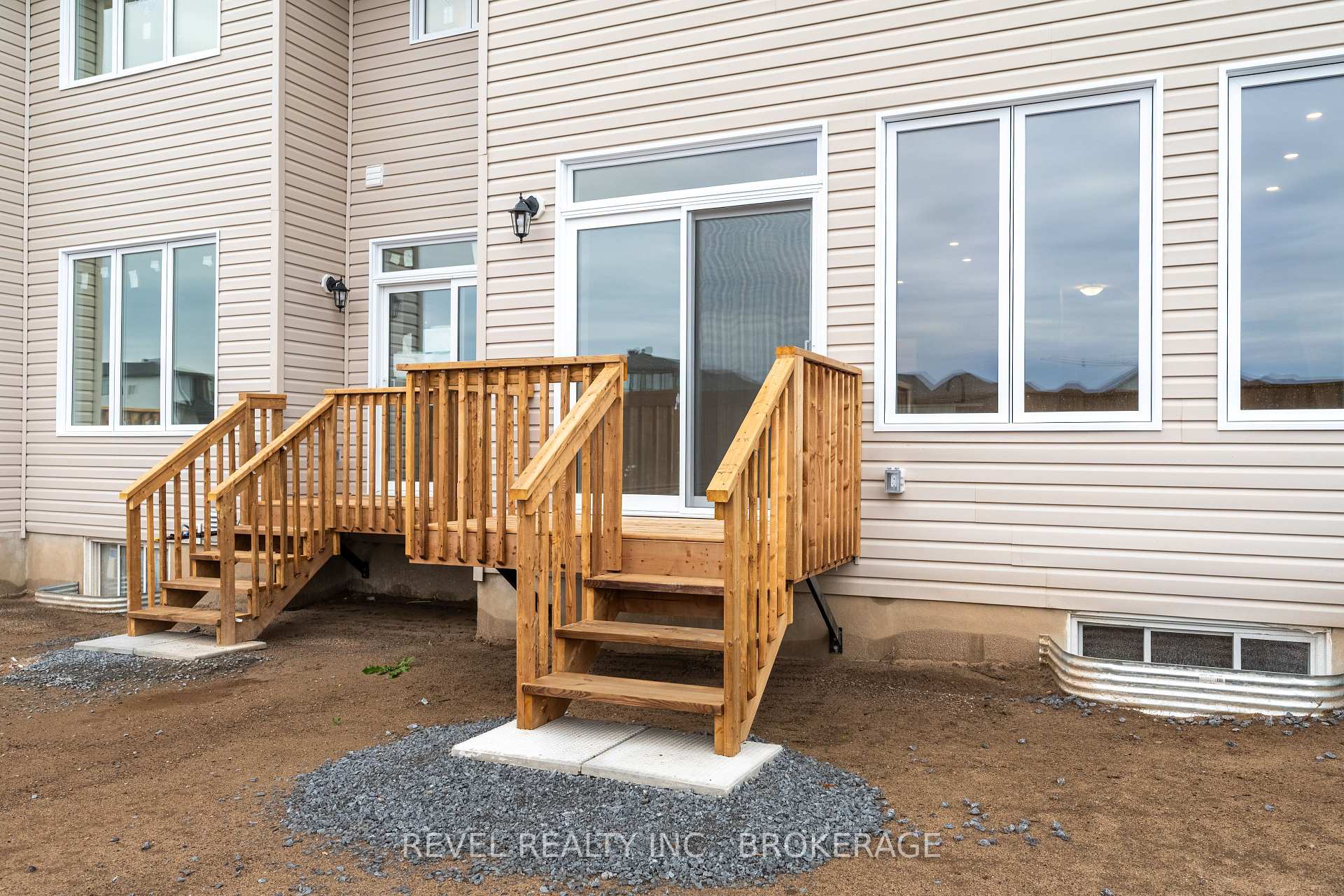 Photo 36 of 1075 Barrow Avenue, Kingston, East Gardiners Rd — HOMEH
